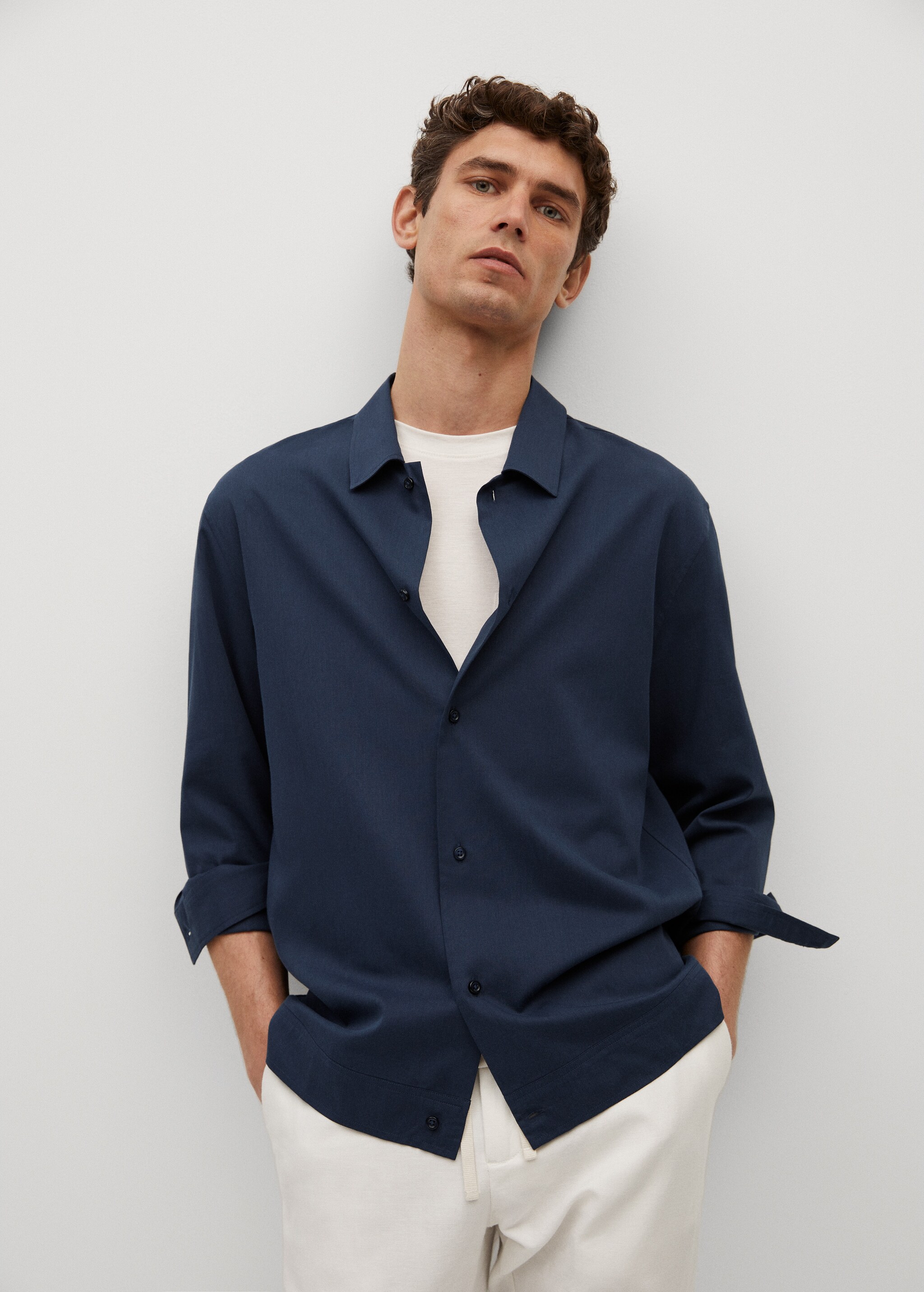 Camisa regular fit algodón lyocell - Plano medio