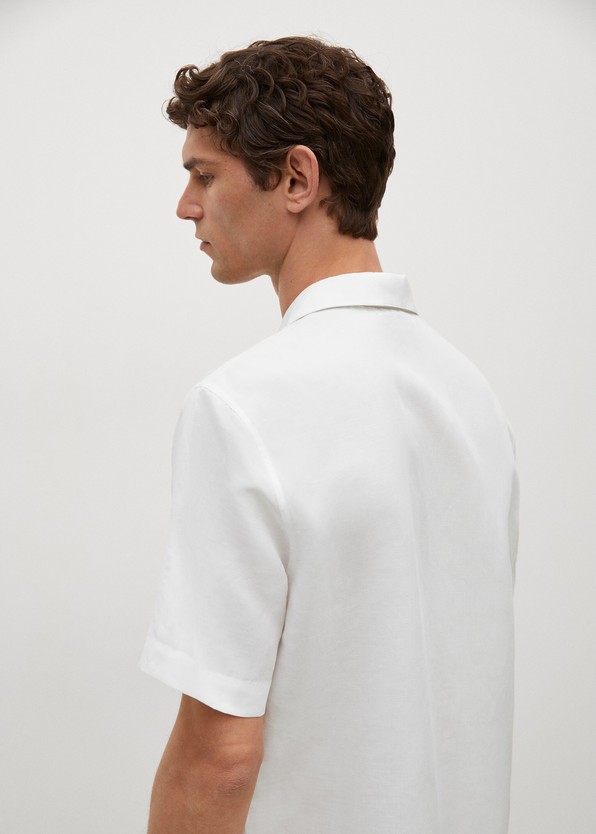 Camisa regular fit lino manga corta - Detalle del artículo 3