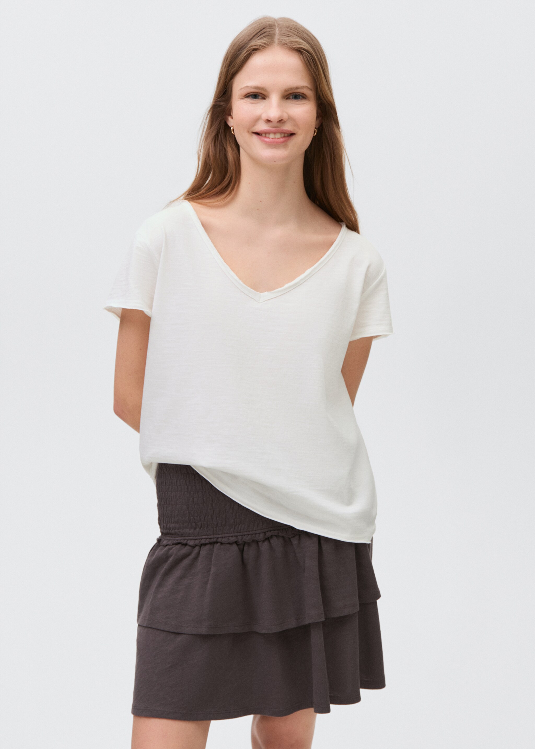 V-neck cotton T-shirt - Medium plane, Off White. Ref: 87017686-00.