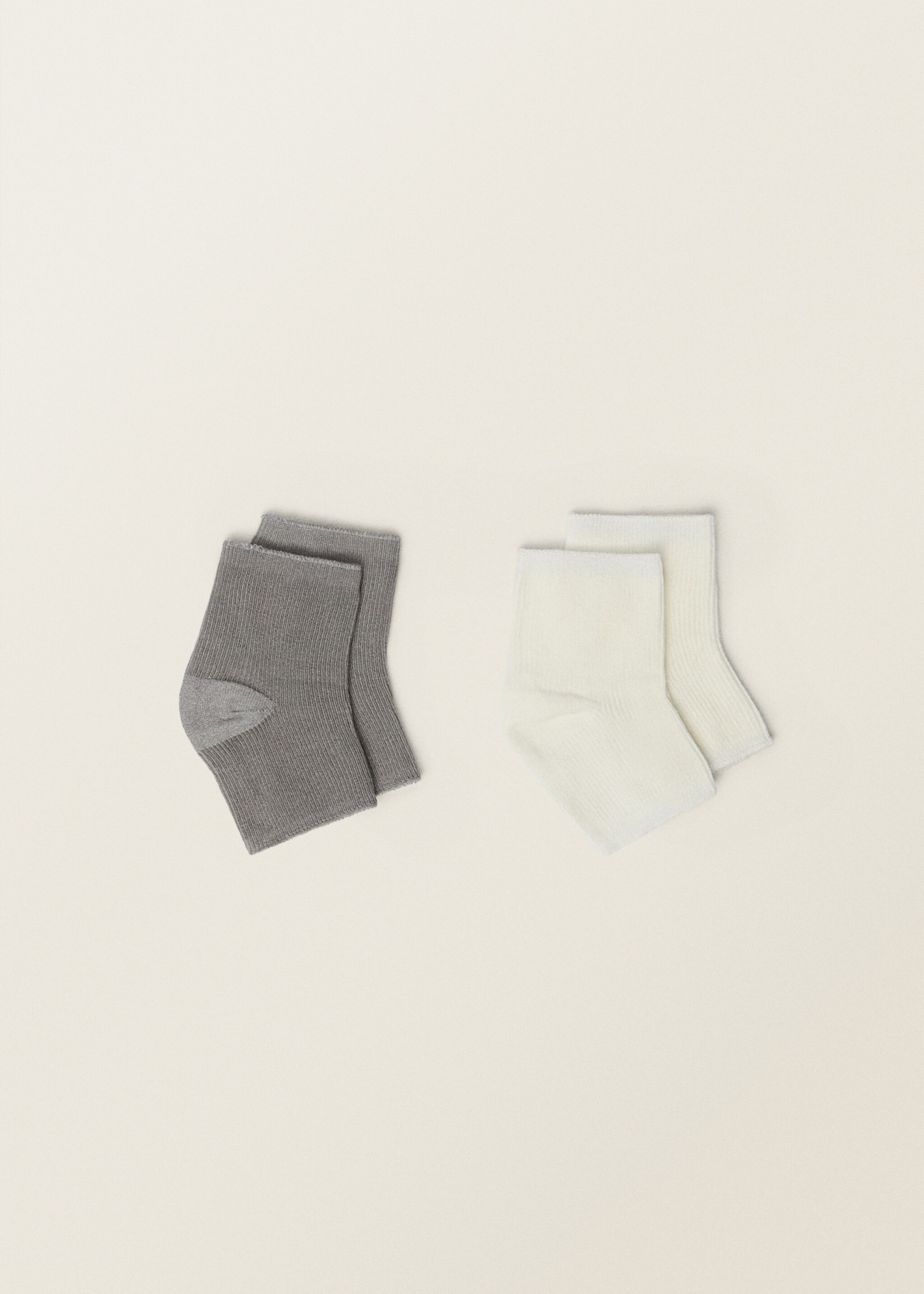 Set of ribbed socks with opening - Article without model, Ecru. Ref: 87017712-00.