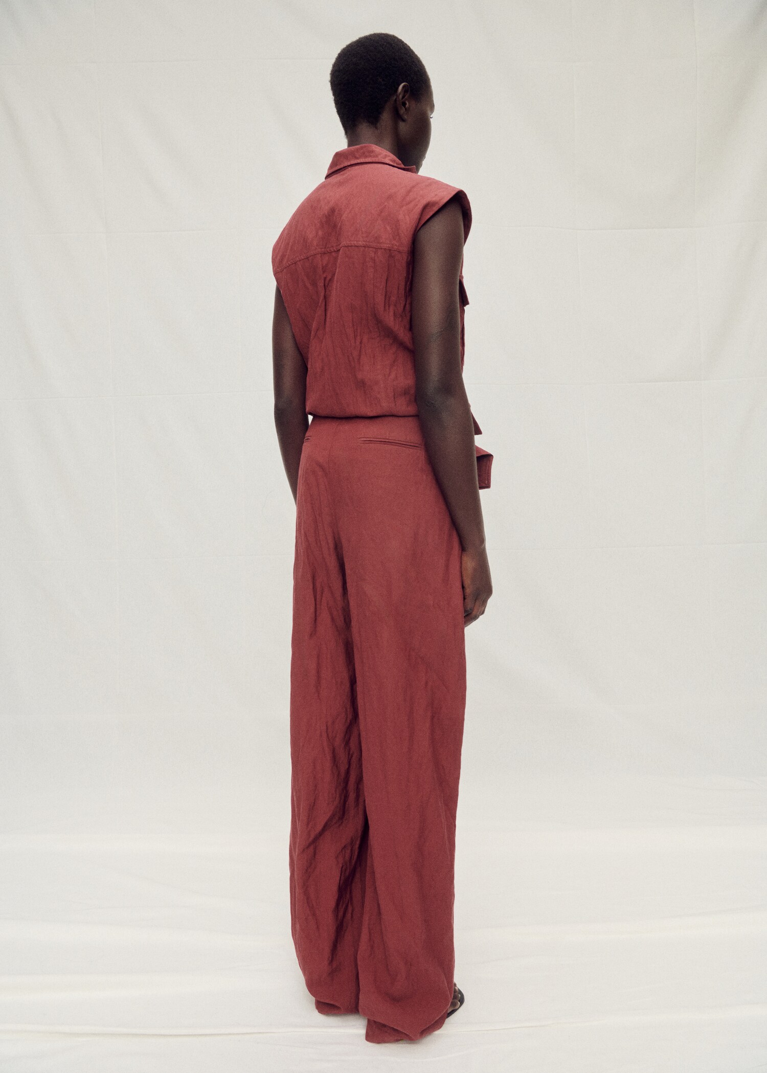 Wide leg suit trousers with a creased effect - Reverse of the article