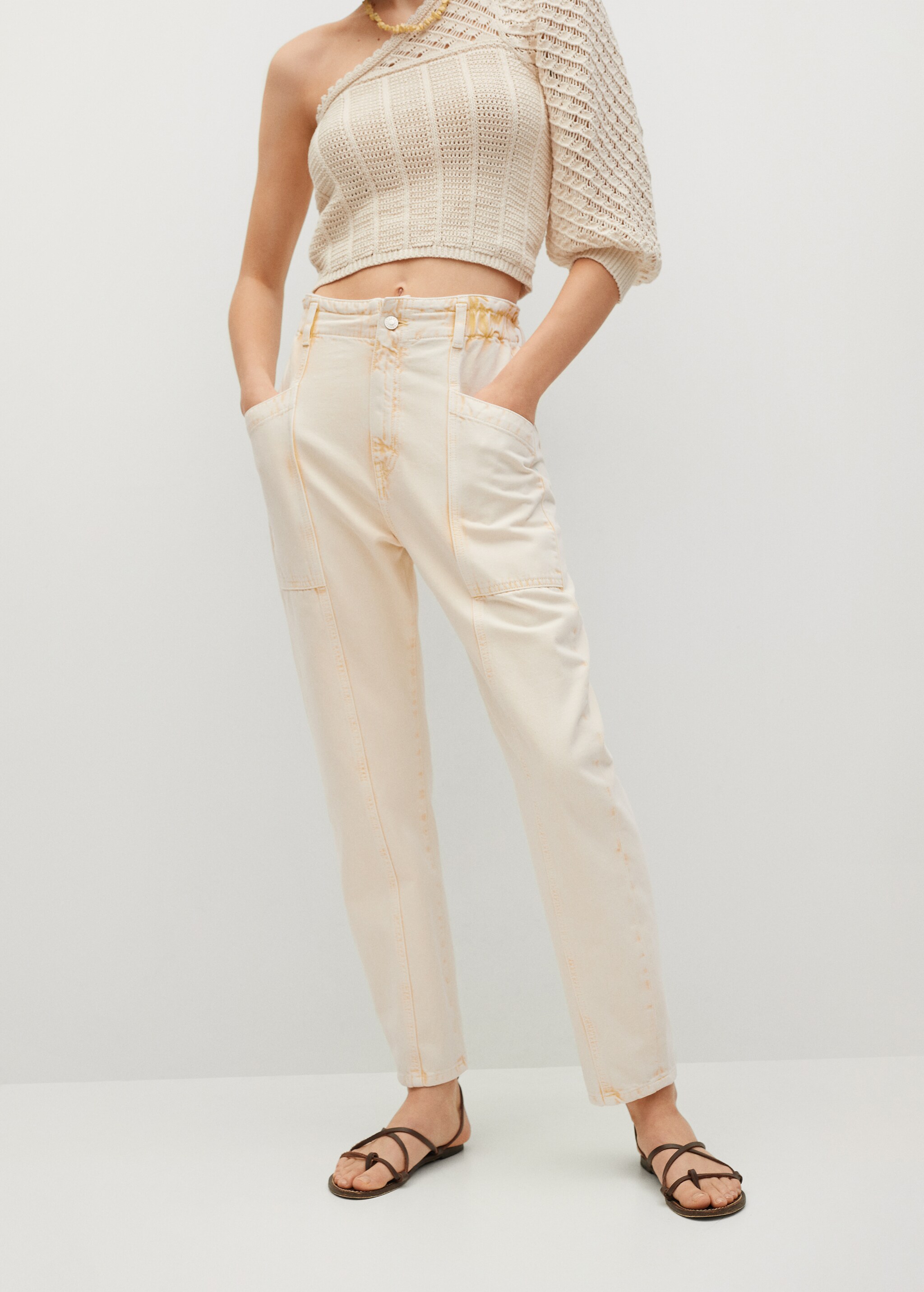 Jeans slouchy cintura elastica - Plano medio
