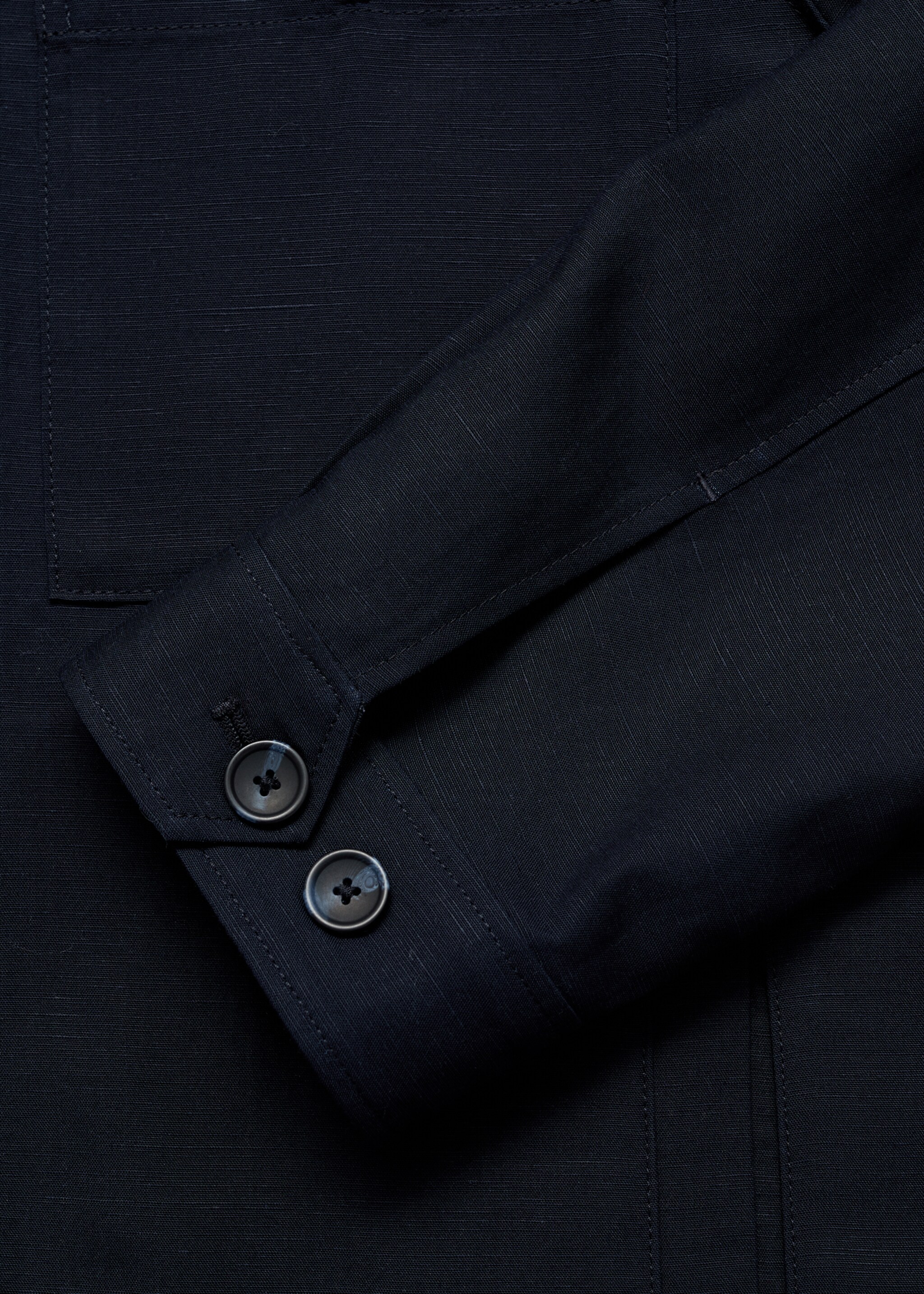 Overshirt aus Lyocell-/Leinengemisch mit Taschen - Detail des Artikels 0, Dunkles Marineblau. Ref: 87017888-00.