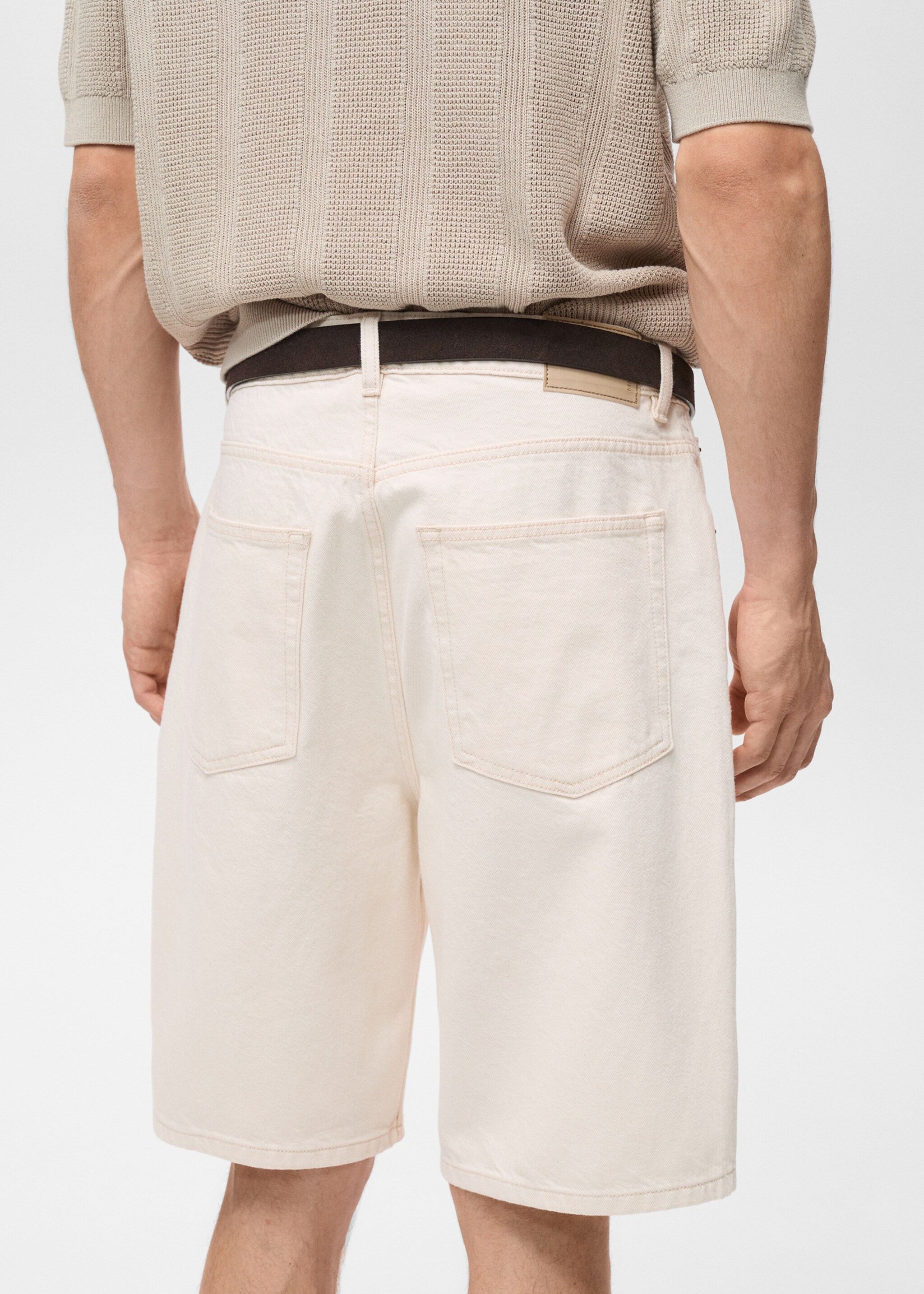 Denim relaxed-fit bermuda shorts - Details of the article 6, Off White. Ref: 87017890-00.