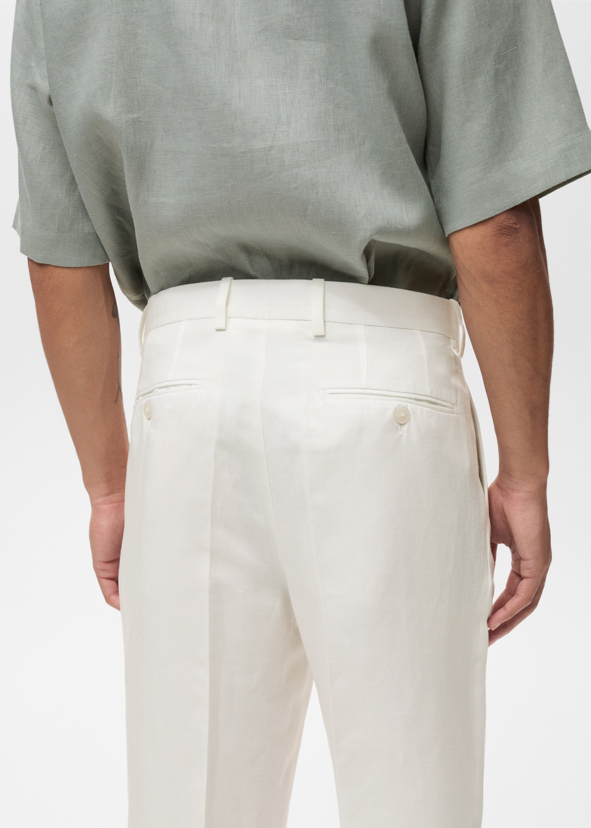 Linen-blend pleated trousers - Details of the article 6, Off White. Ref: 87017895-00.
