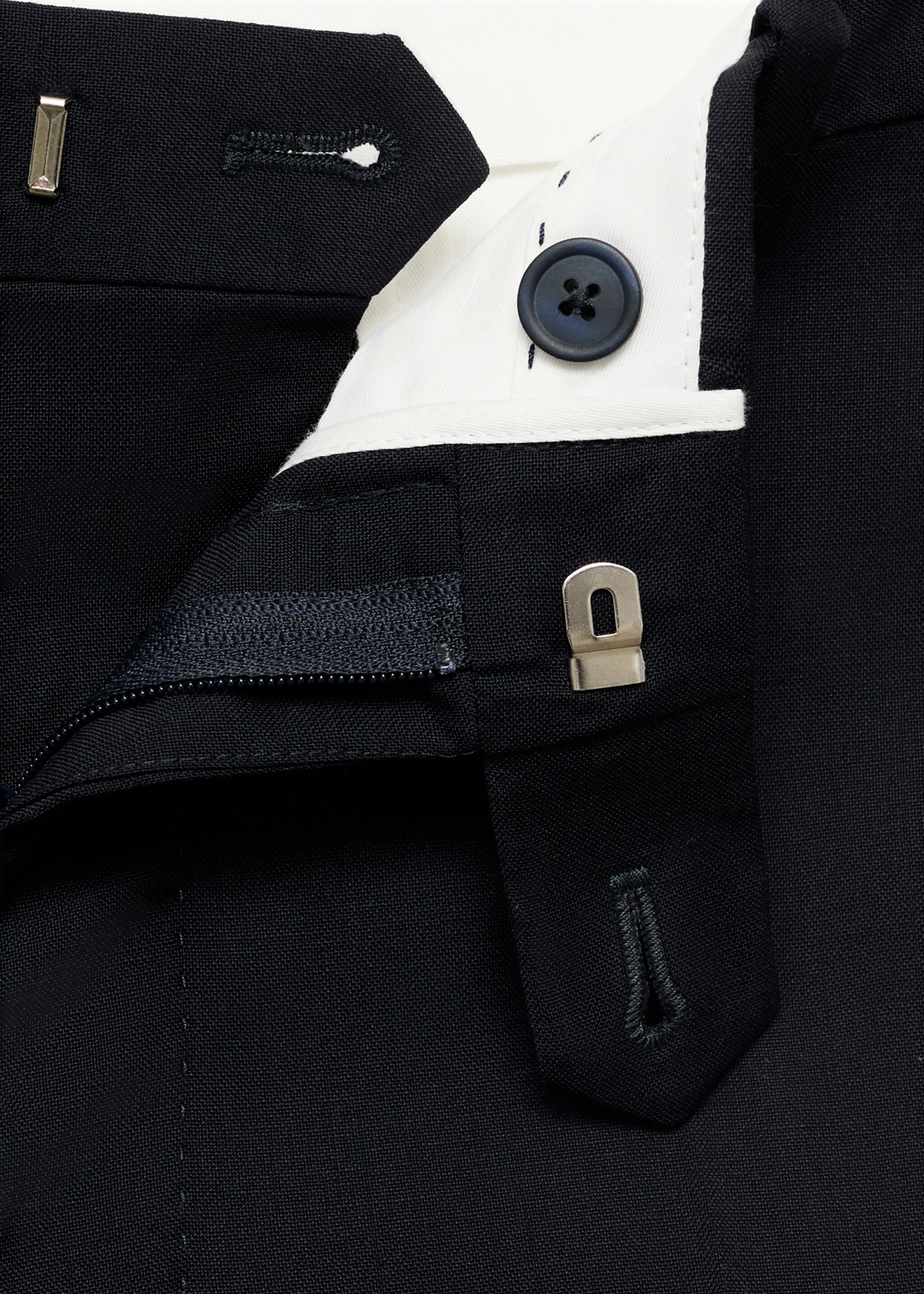 Pantalon laine froide slim-fit - Détail de l'article 8, Bleu marine. Ref: 87017896-00.