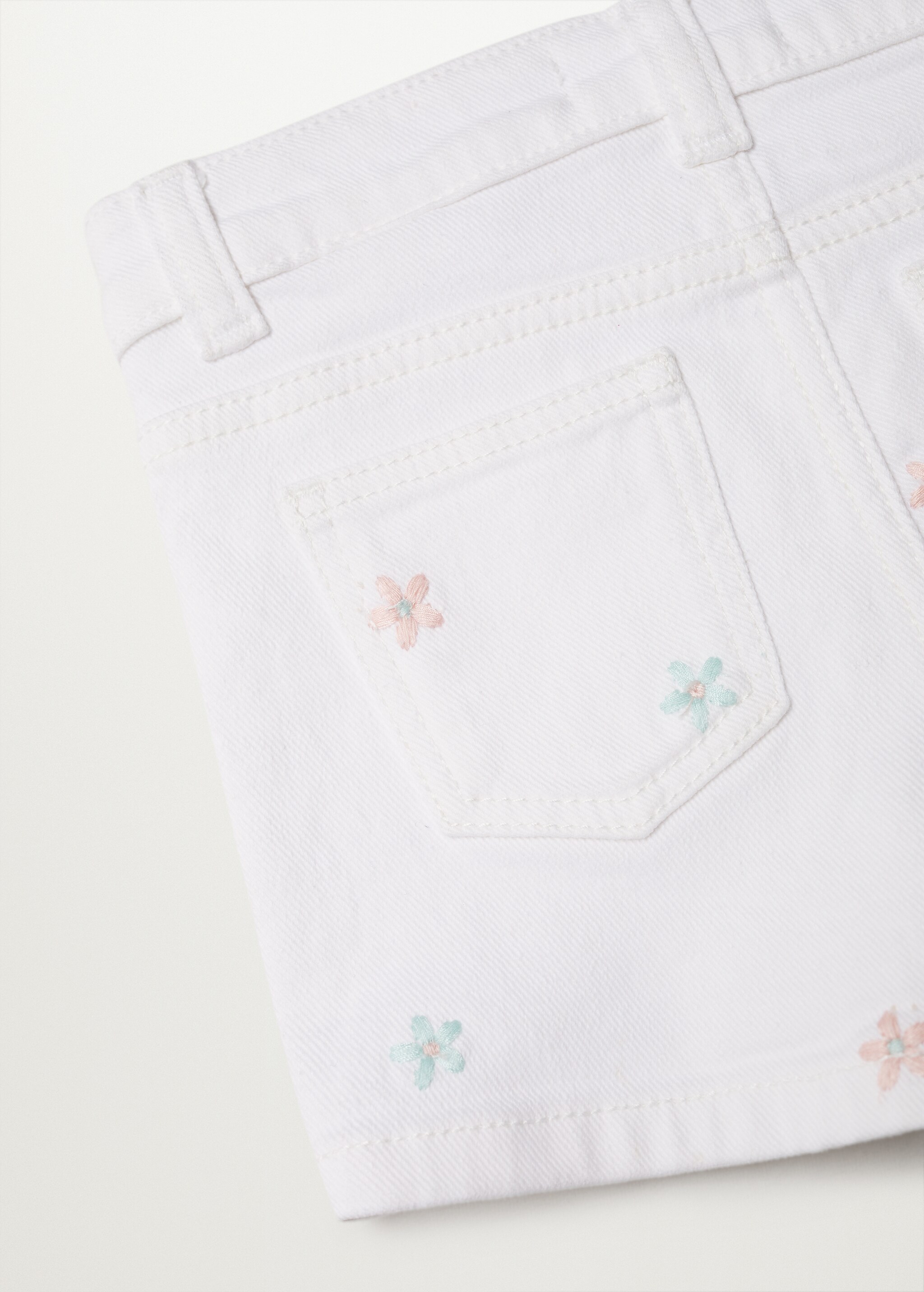 Short denim bordado - Detalle del artículo 9