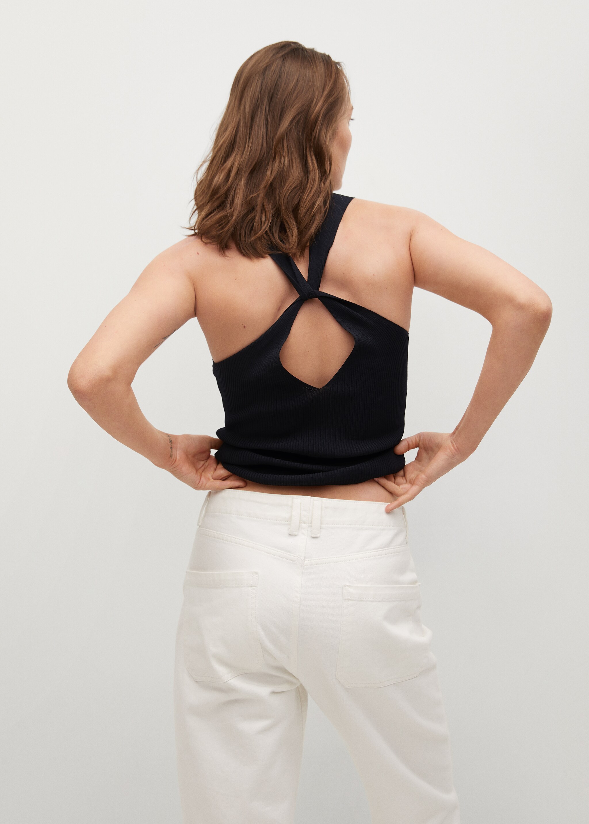 Ribbed knit top - Reverse of the article