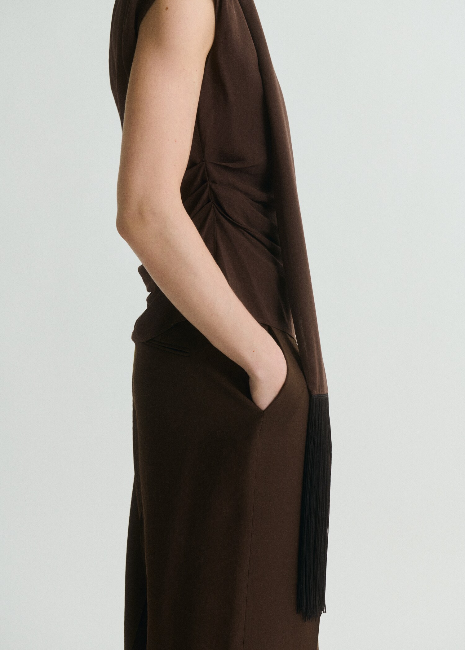 Blusa asimétrica fular detalle flecos - Detalle del artículo 6