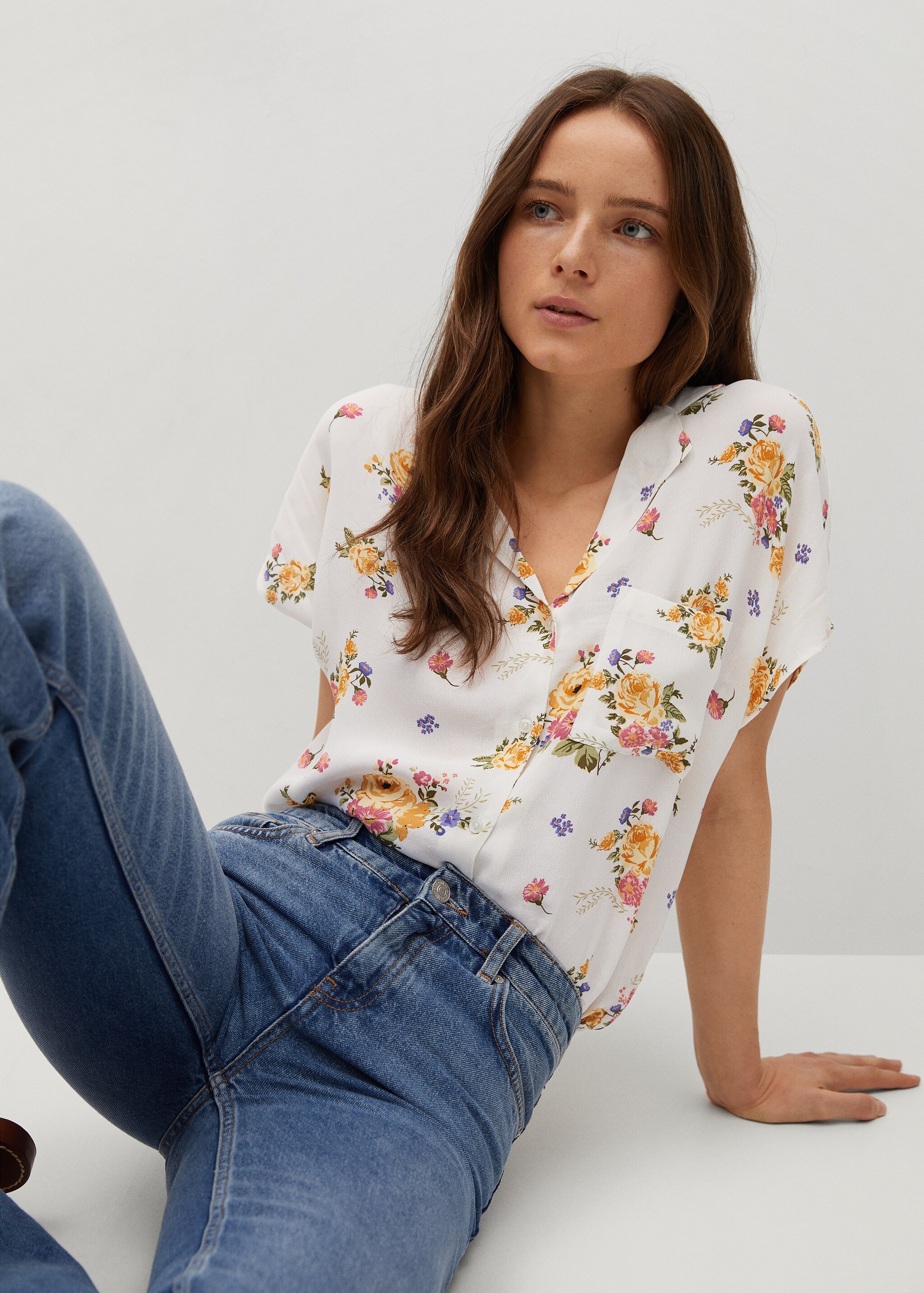 Camisa fluida estampada - Detalle del artículo 2