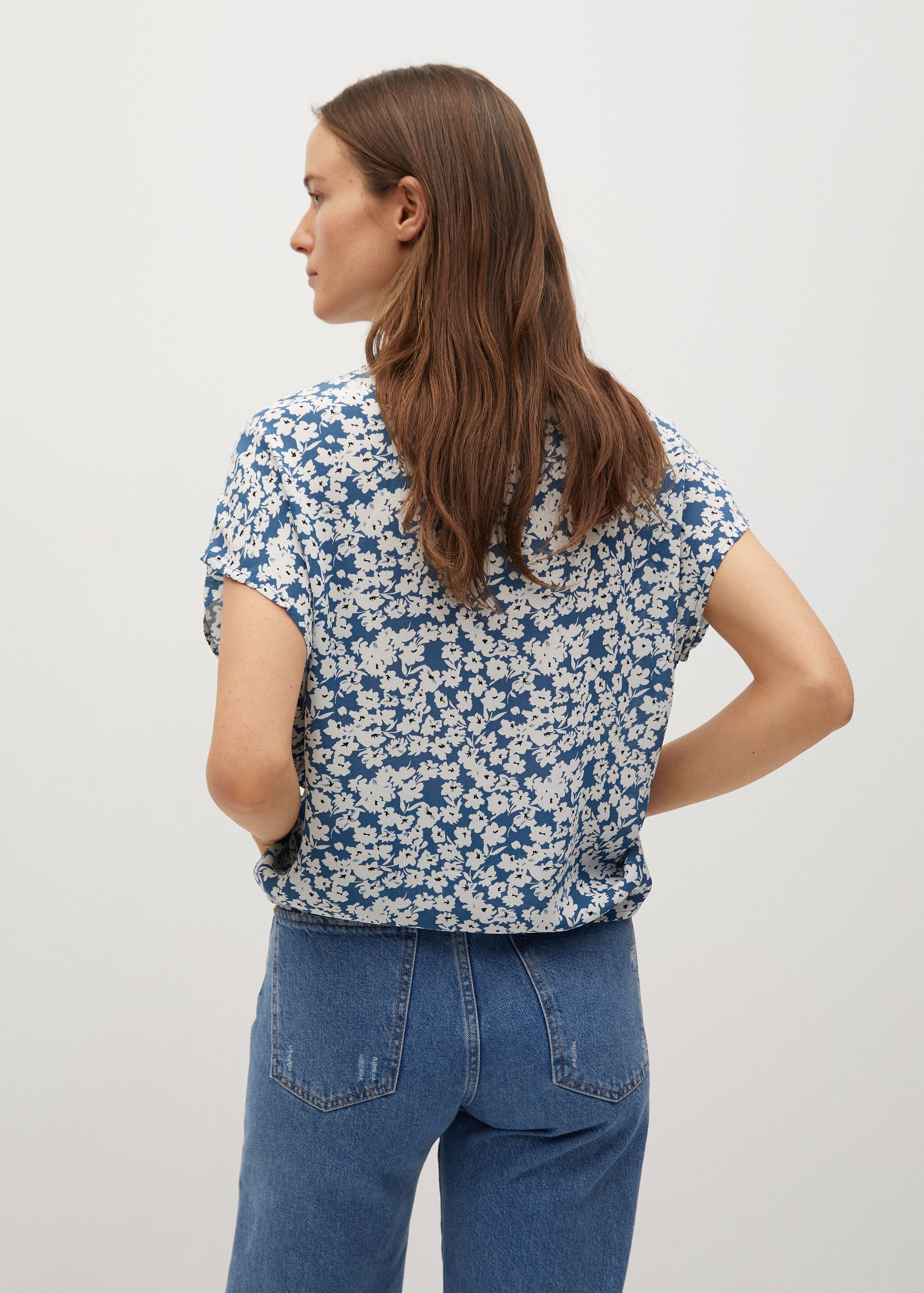 Camisa fluida estampada - Reverso del artículo
