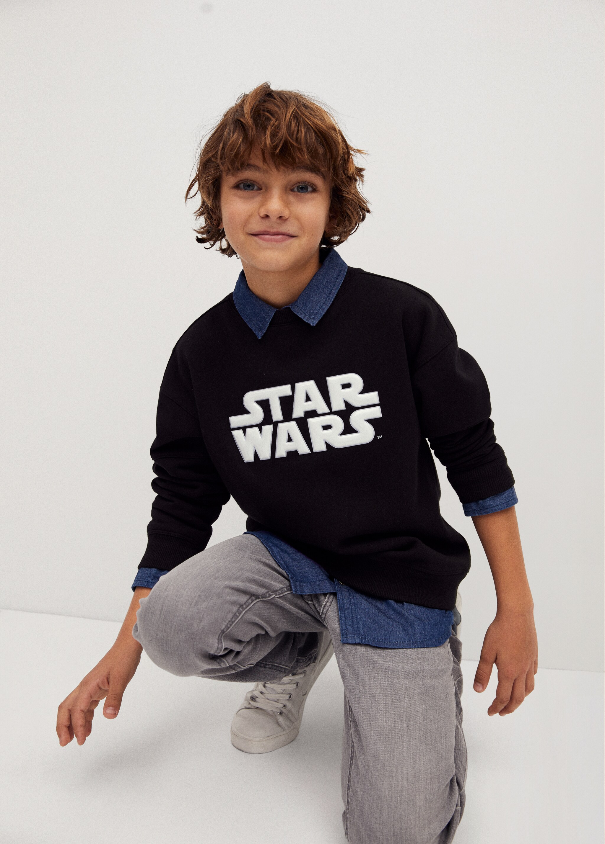 Reliéfní mikina Star Wars - Náhled ve středové rovině
