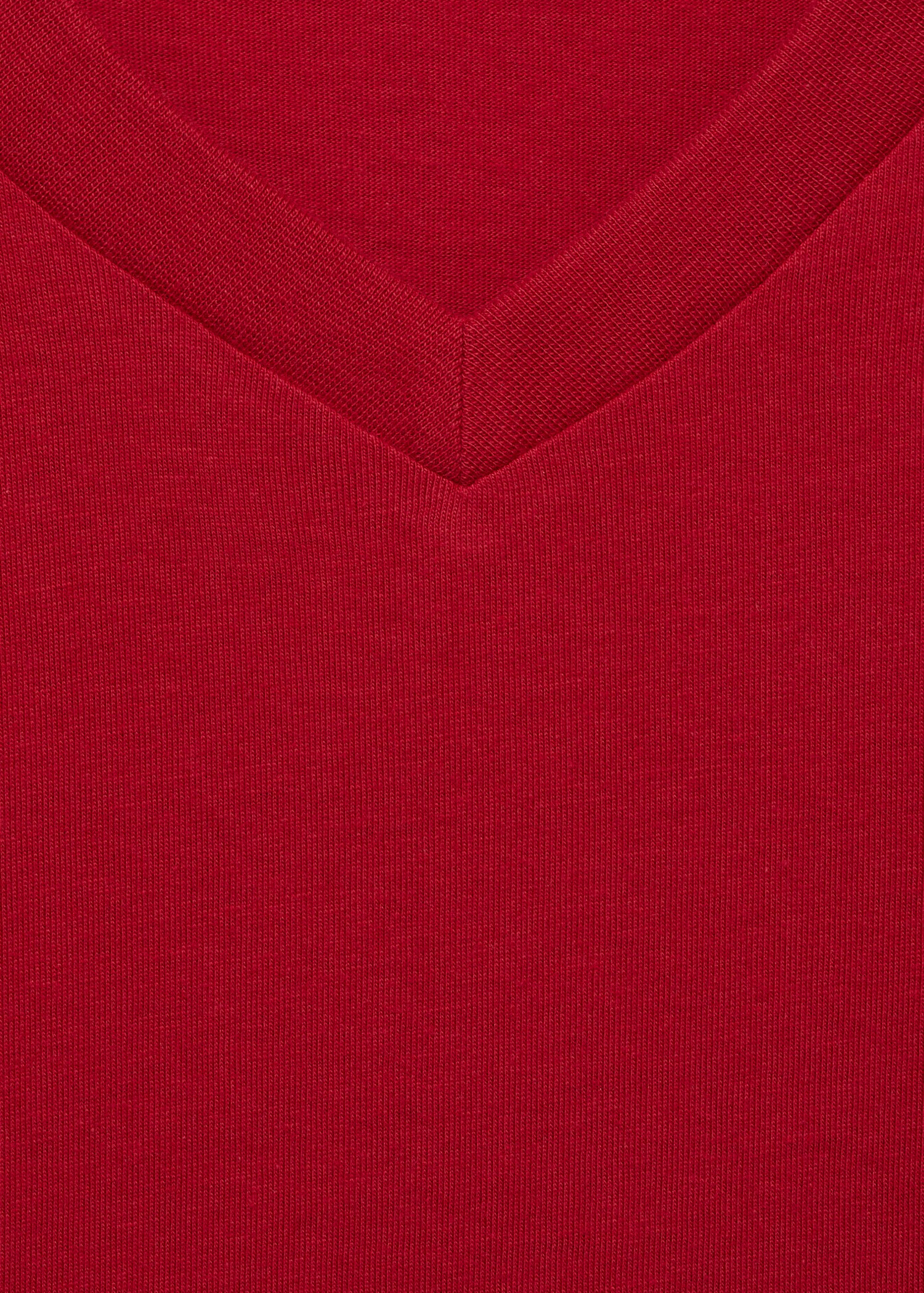 Camiseta 100% algodón cuello pico slim fit - Detalle del artículo 8