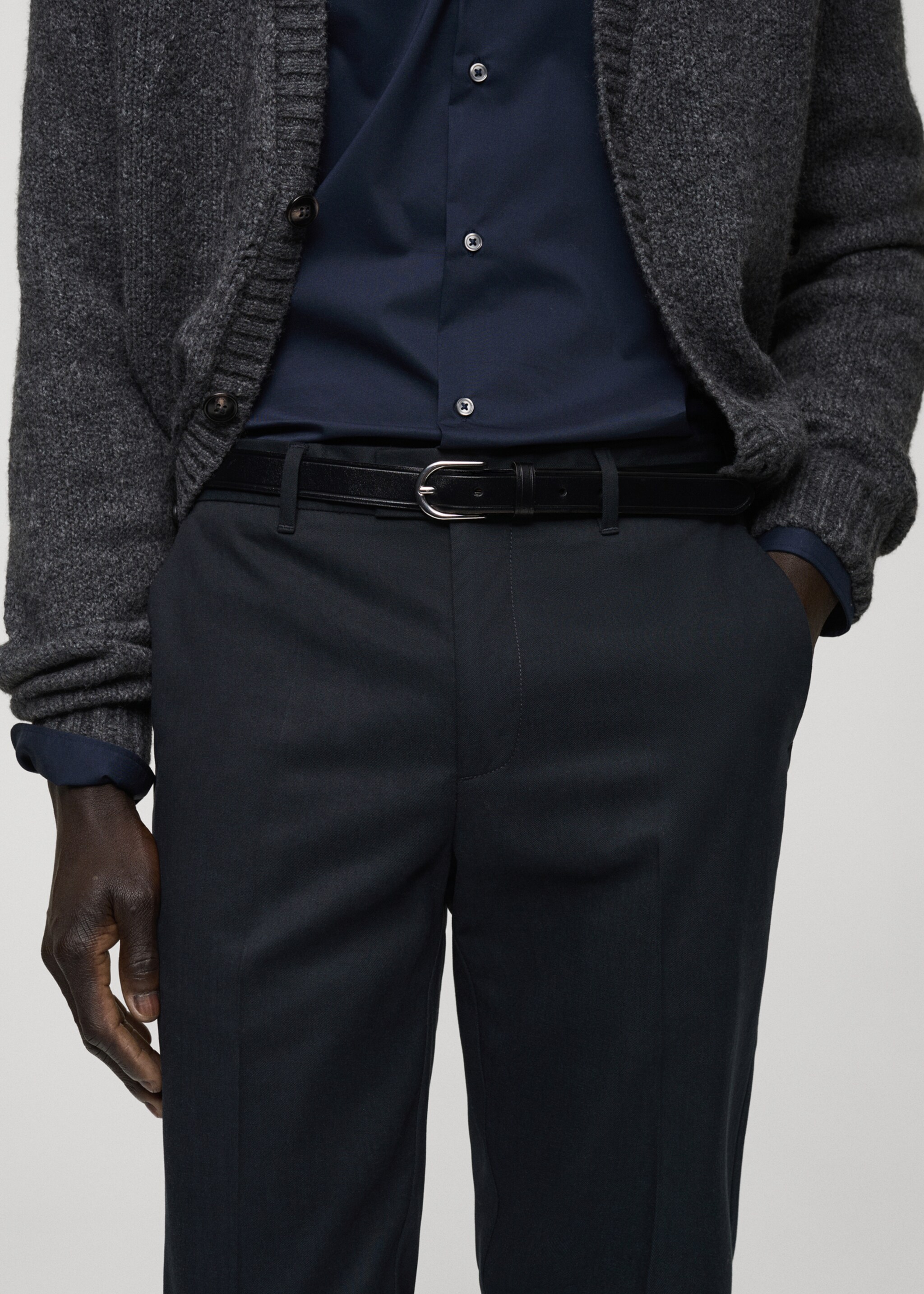 Regular-fit cotton trousers - Details of the article 1, Dark Navy. Ref: 87020252-00.