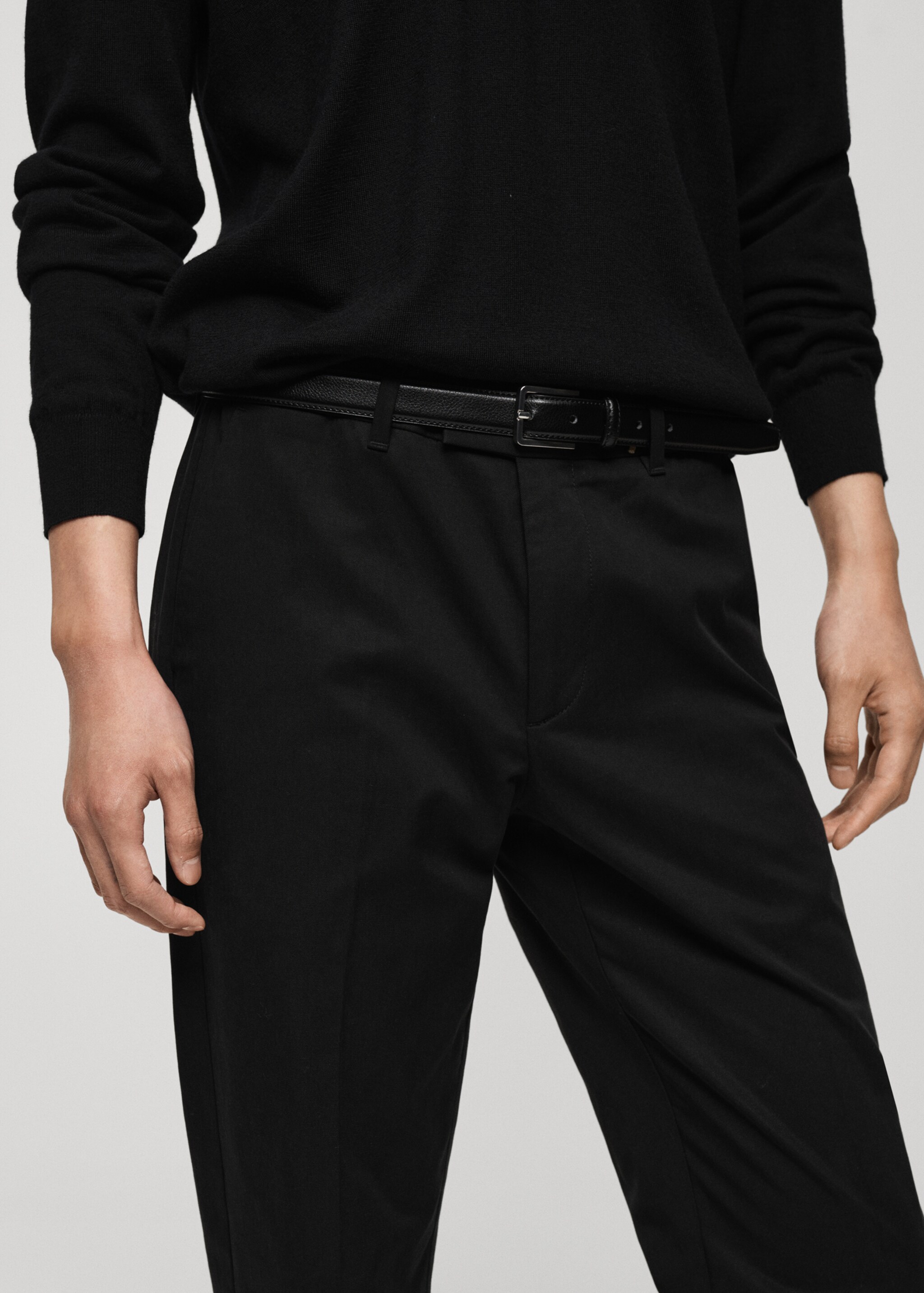 Regular-fit cotton trousers - Details of the article 1, Black. Ref: 87020252-00.