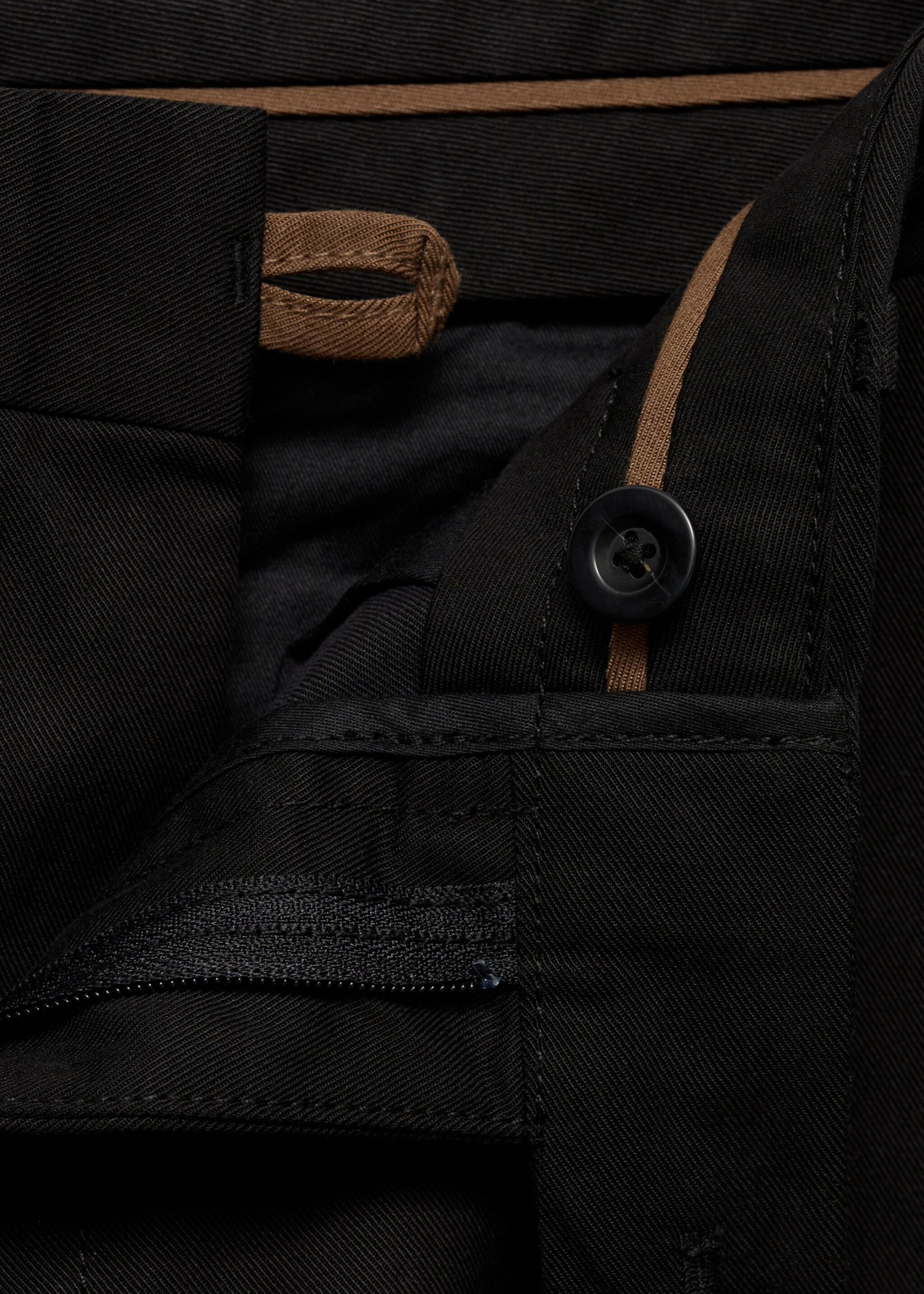 Regular-fit cotton trousers - Details of the article 8, Black. Ref: 87020252-00.