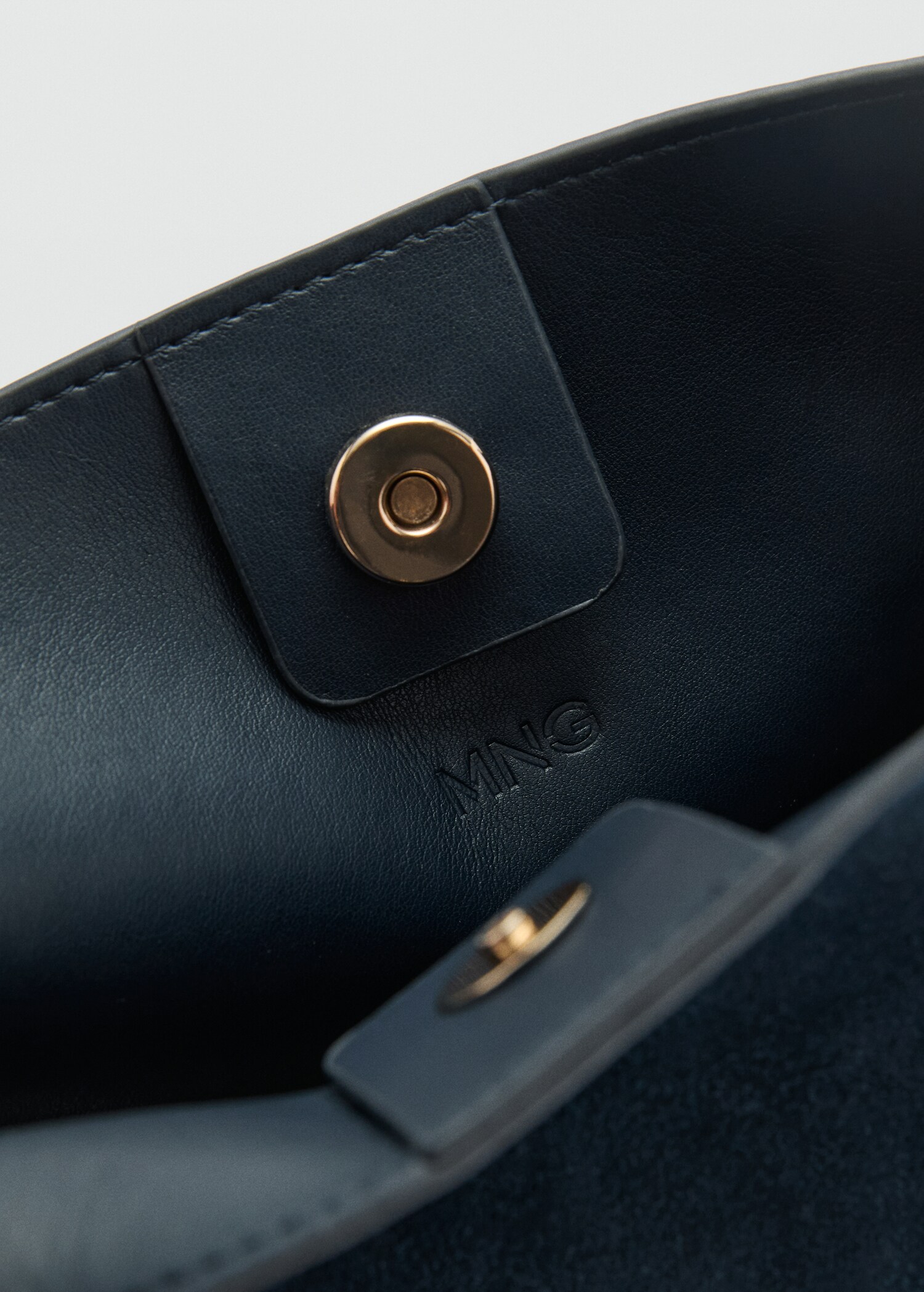 Suede mini shopper bag - Details of the article 3