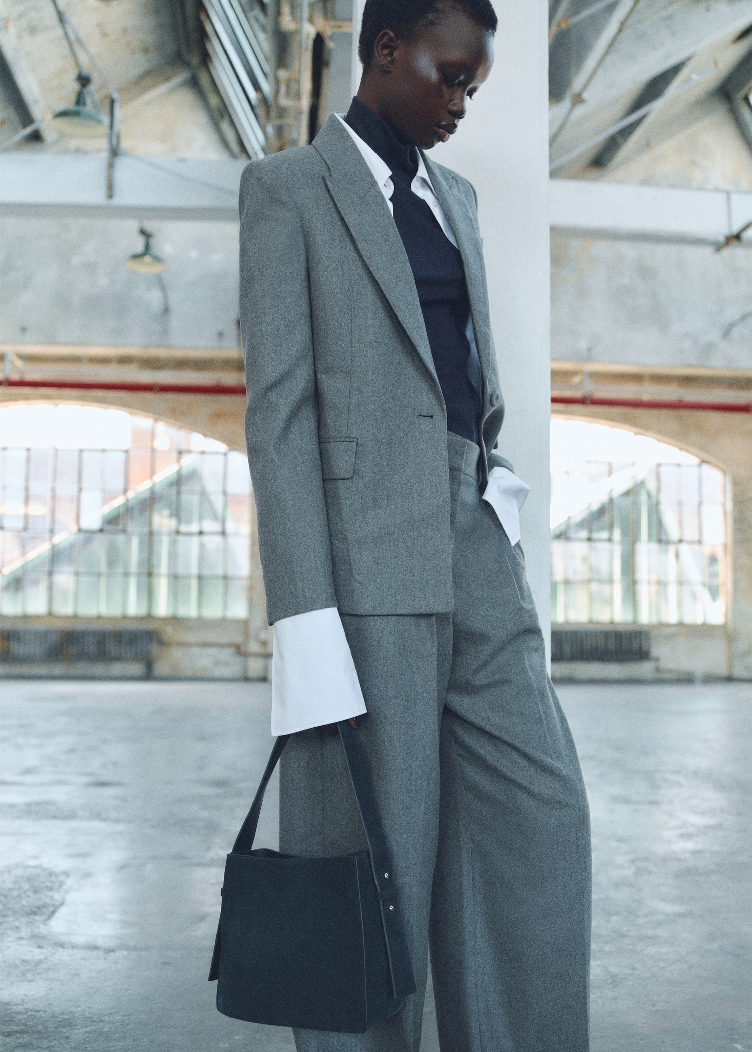 Suede mini shopper bag - Details of the article 9