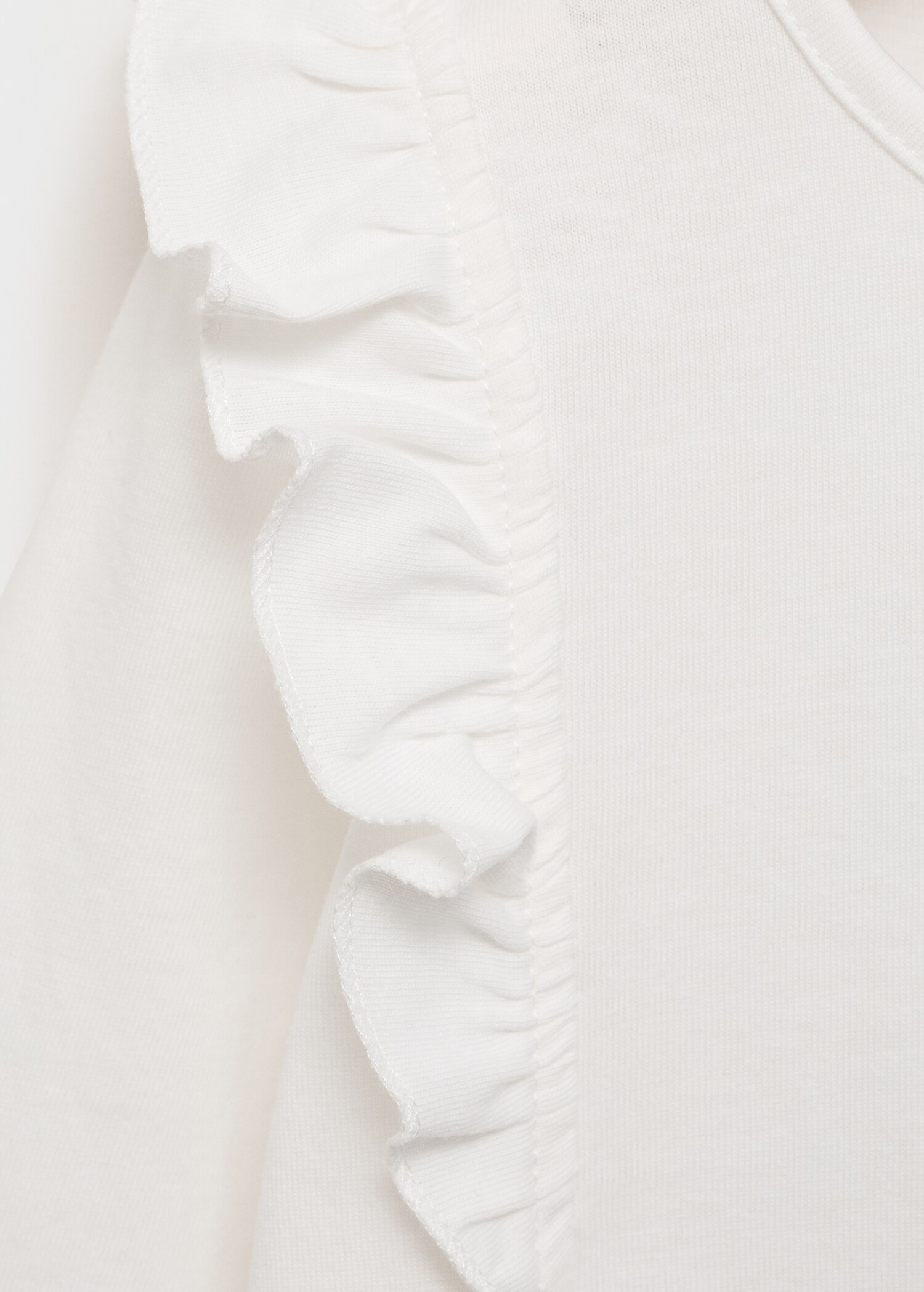 Long -sleeved t-shirt with ruffles - Details of the article 8
