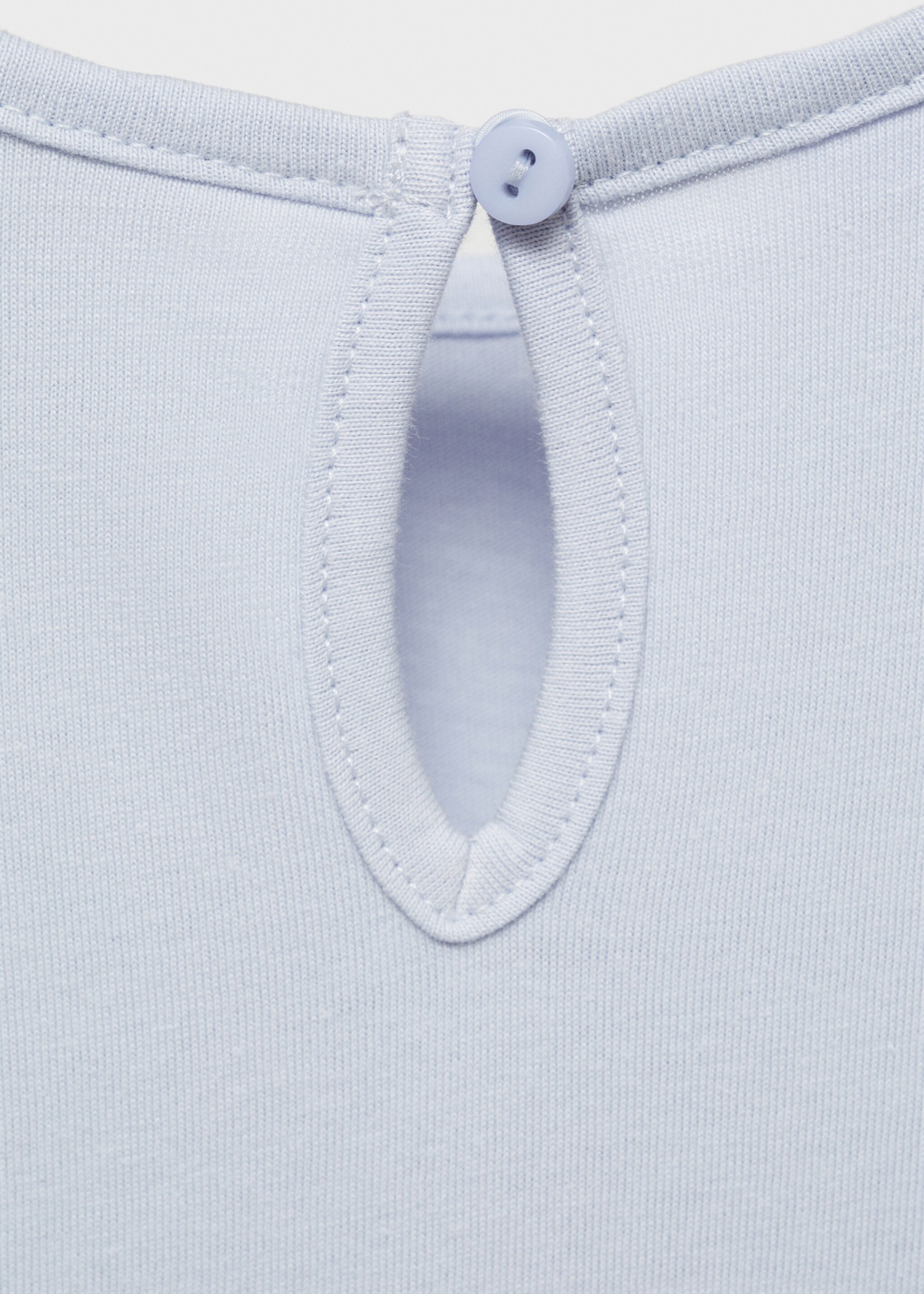 Long -sleeved t-shirt with ruffles - Details of the article 0, Sky Blue. Ref: 87020446-00.