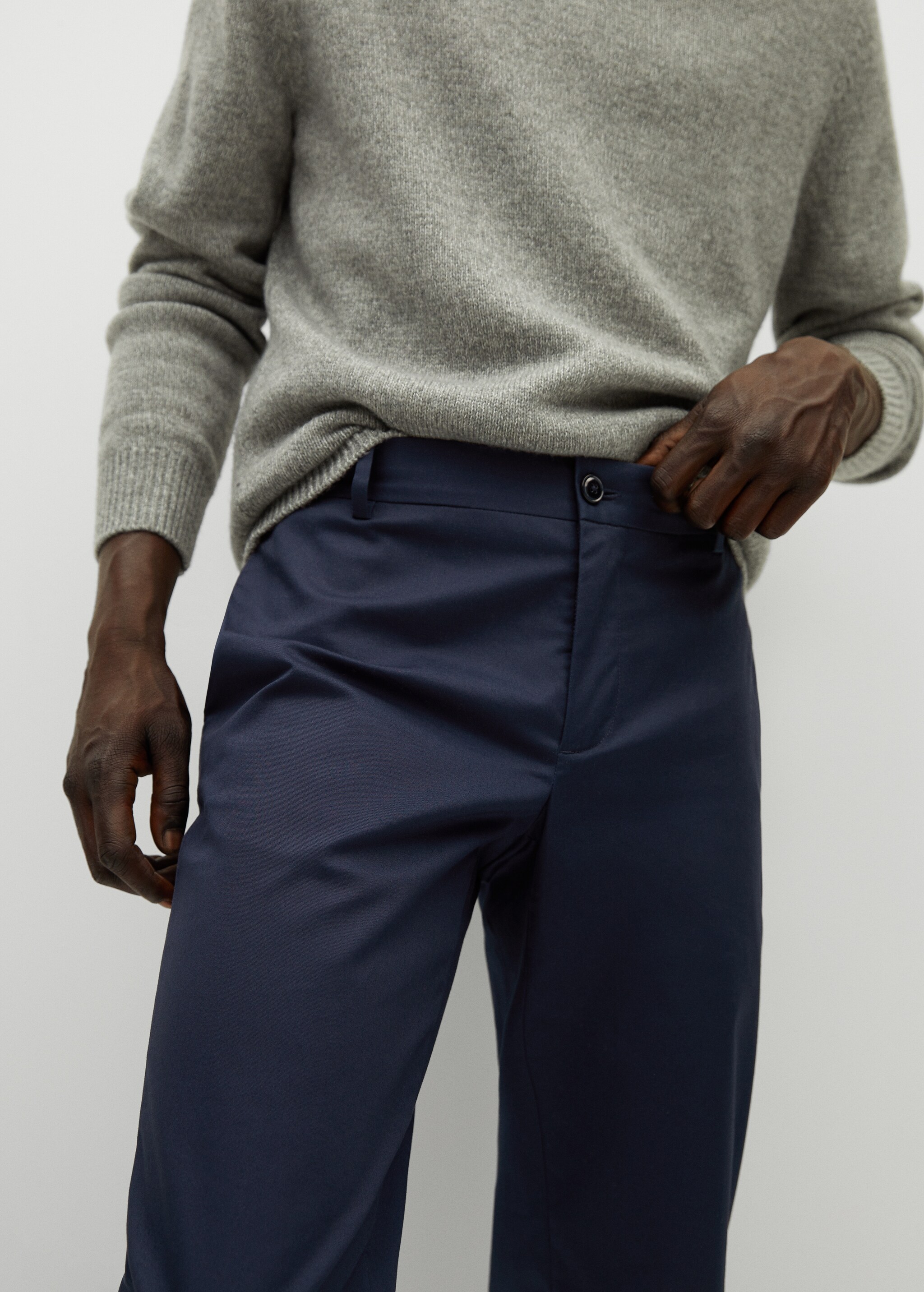 Pantalón chino slim fit sarga - Detalle del artículo 1