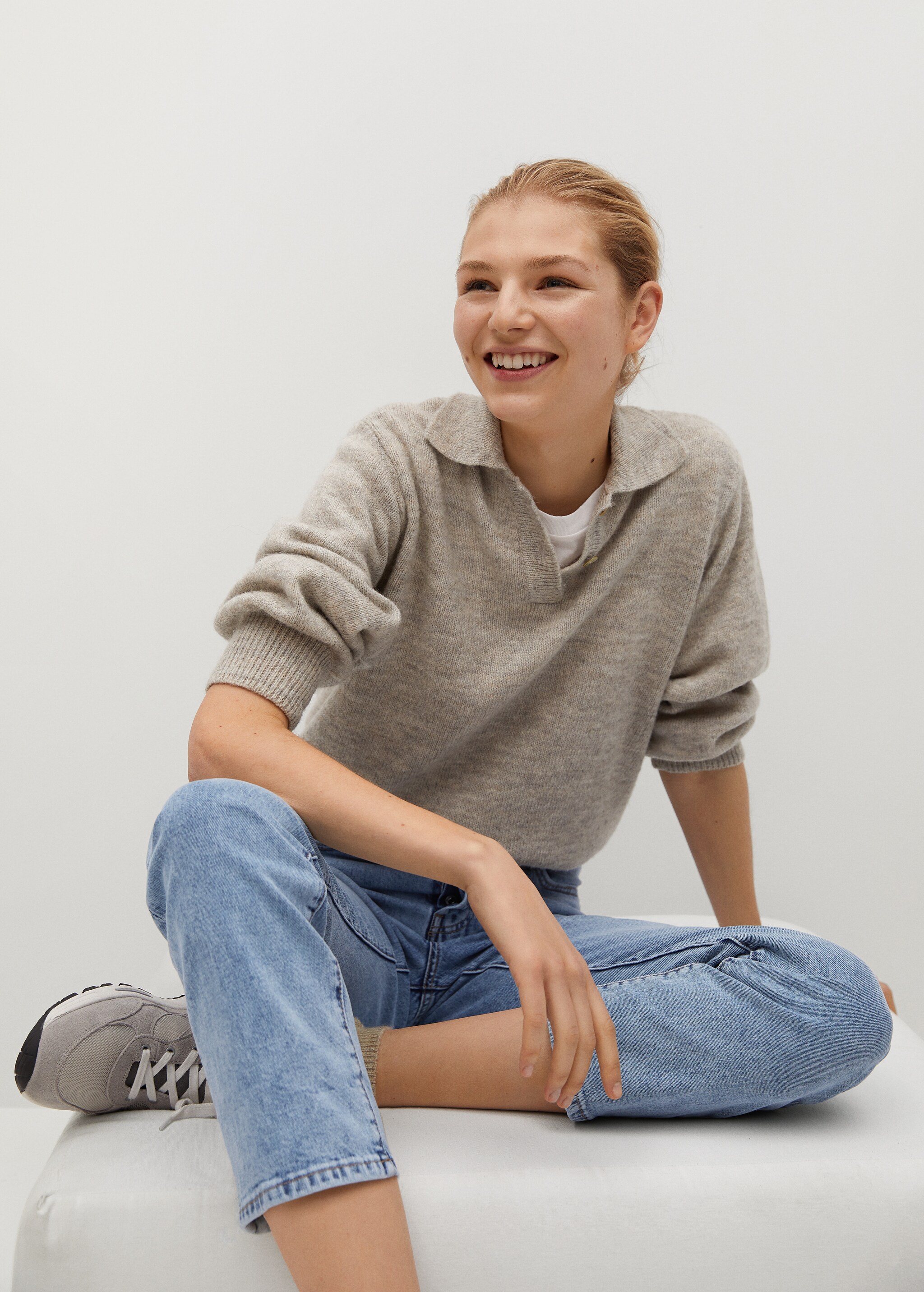 Ankle-length straight-fit jeans - Details of the article 2