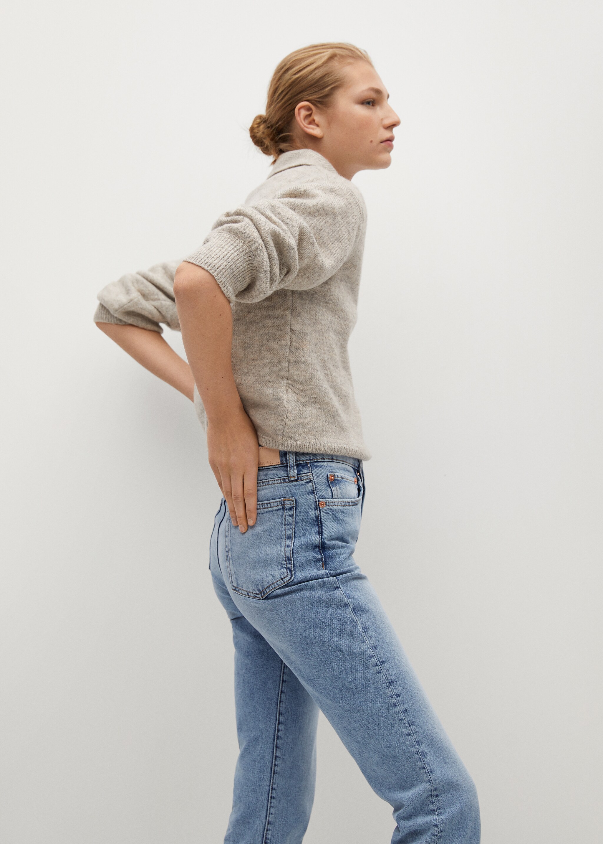 Ankle-length straight-fit jeans - Details of the article 3