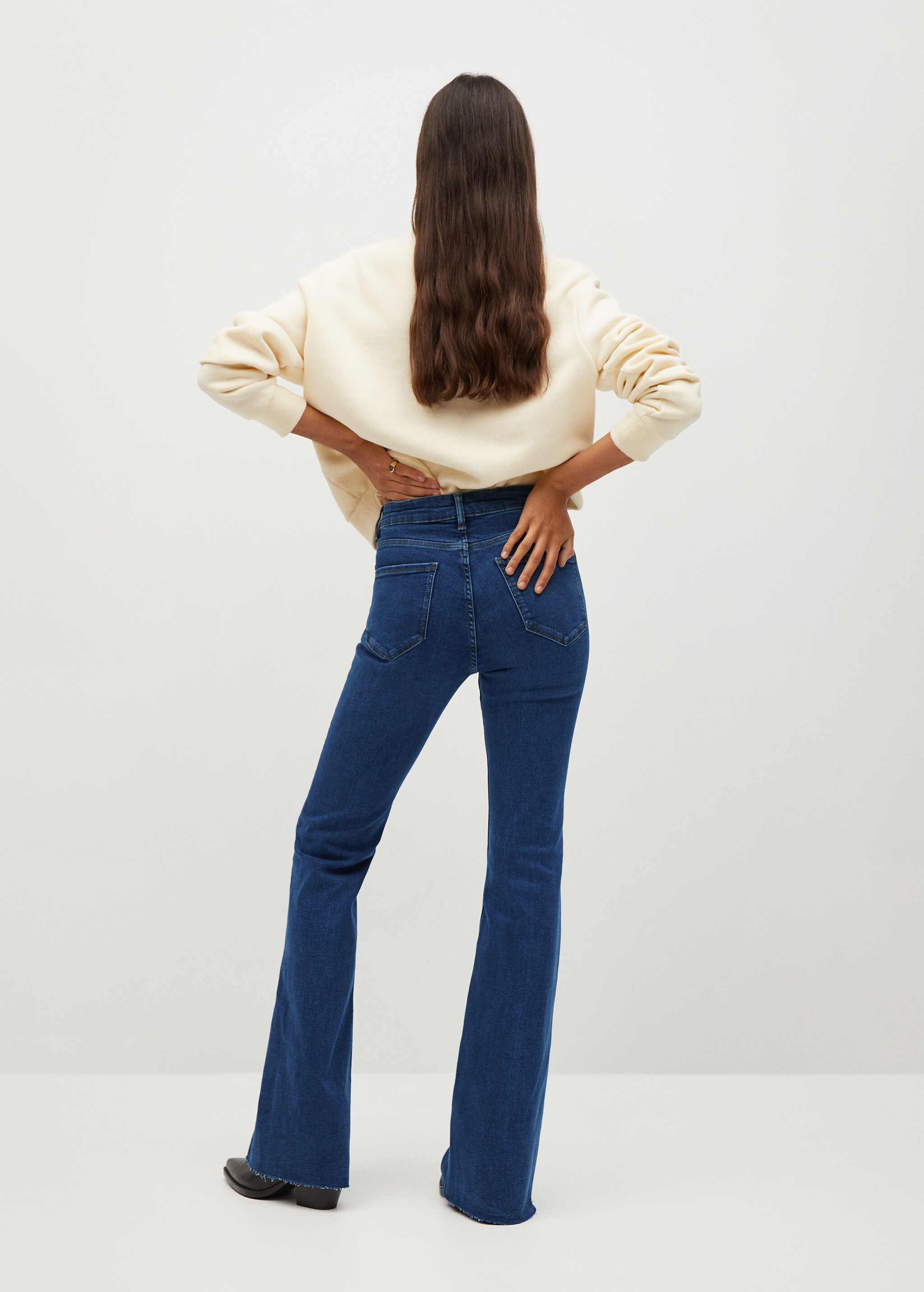 Jeans Flare tiro medio - Reverso del artículo