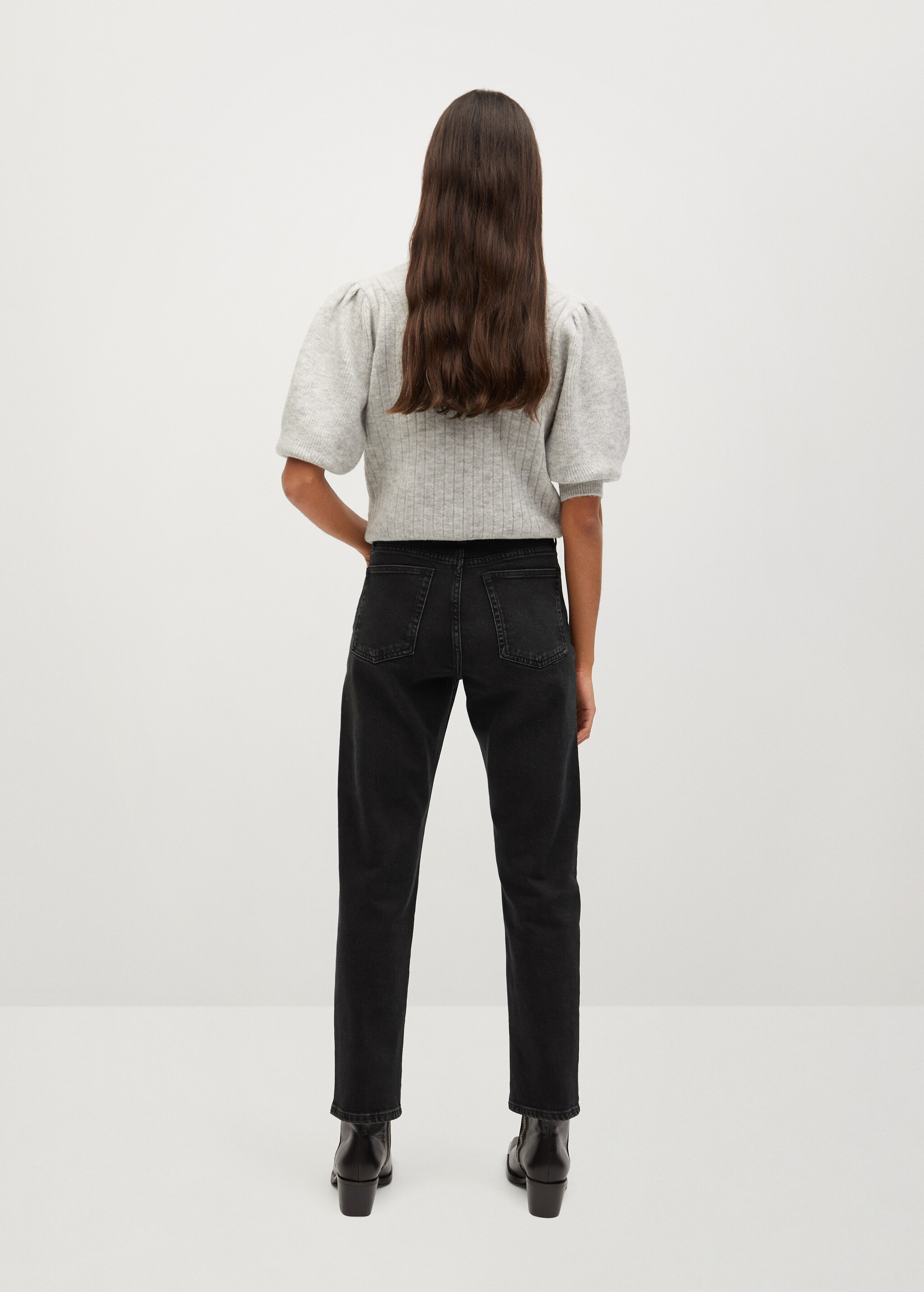 Ankle-length straight-fit jeans - Reverse of the article