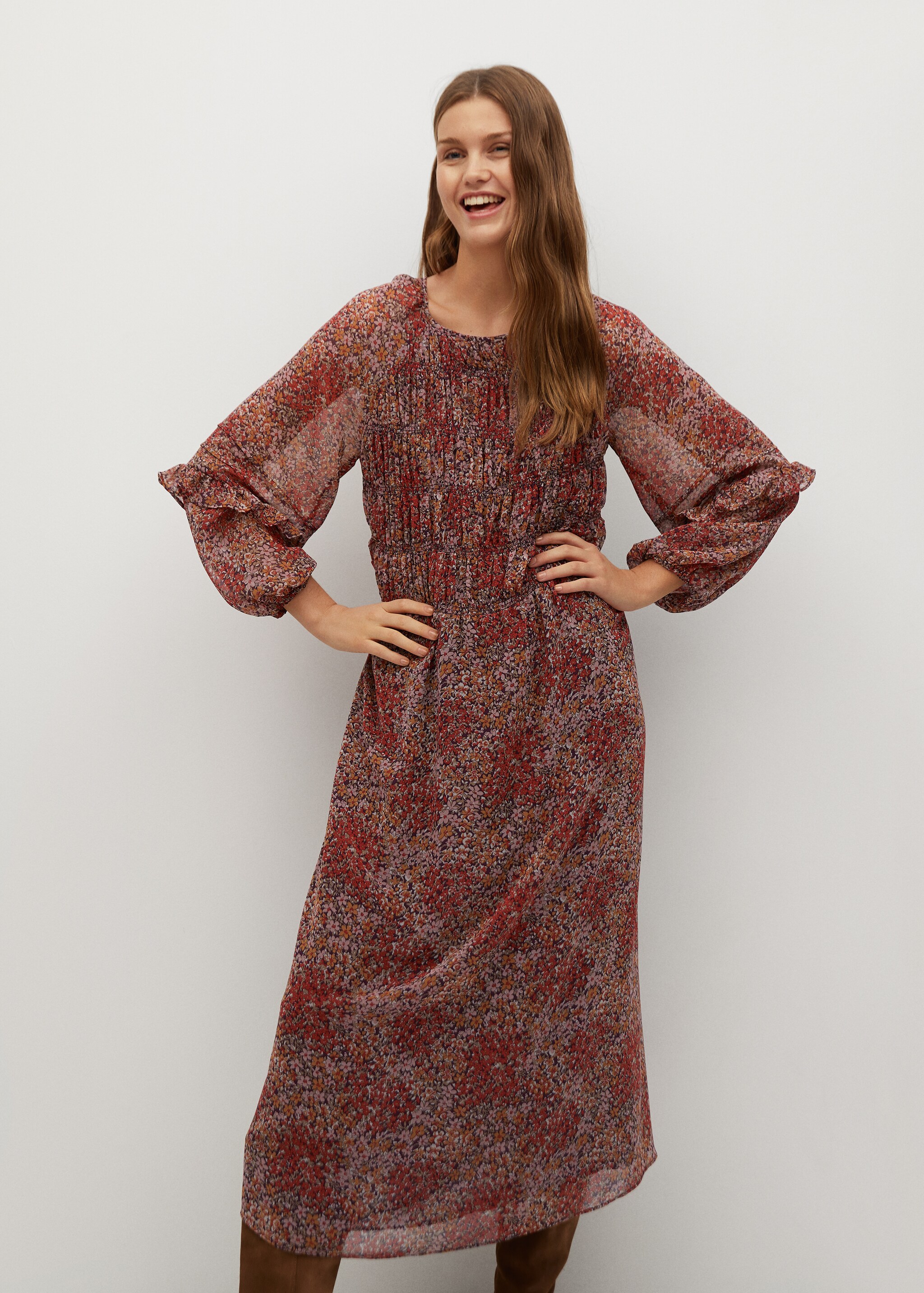 Vestido estampado floral - Plano medio