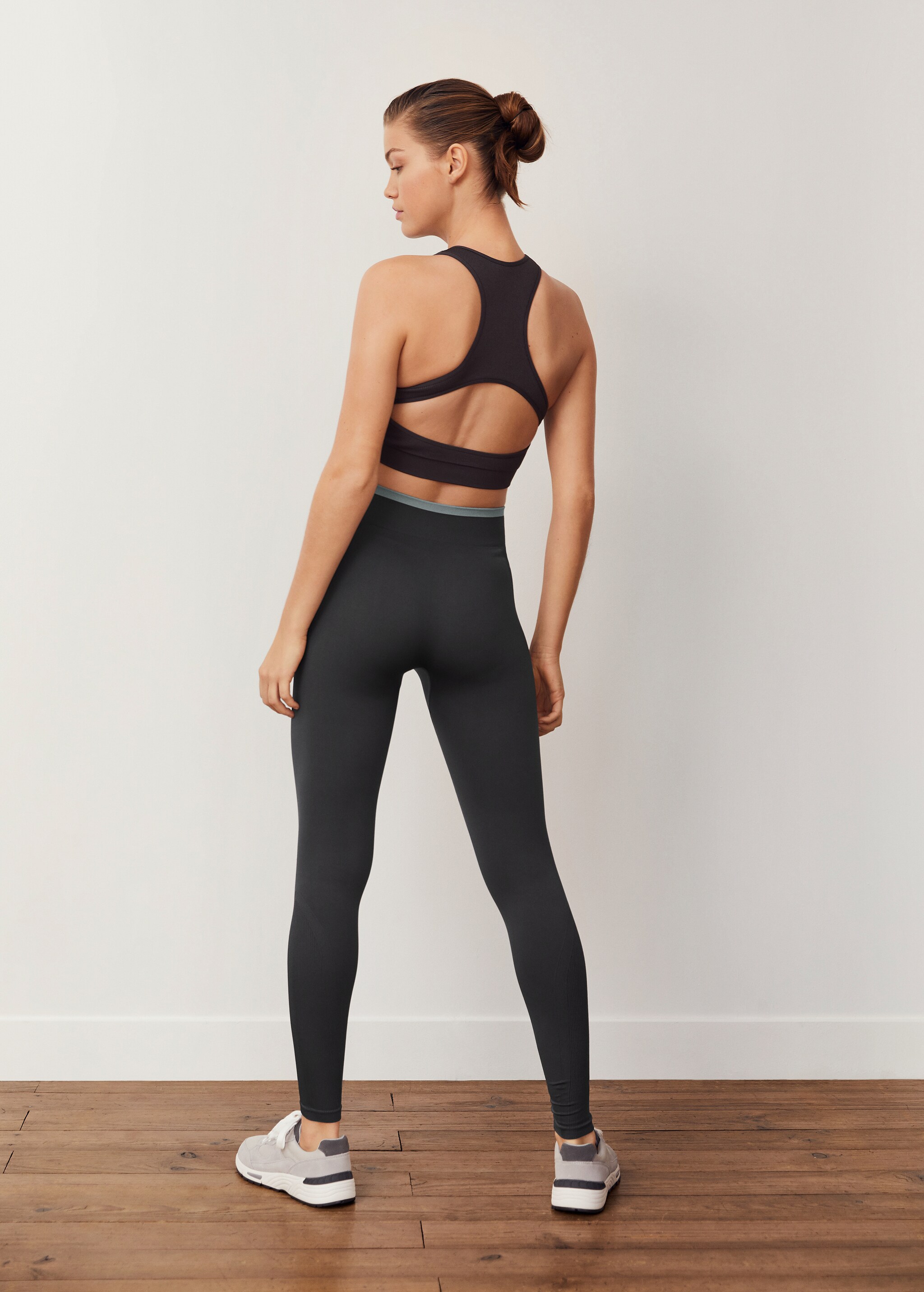 Seamless sporty leggings - Reverse of the article