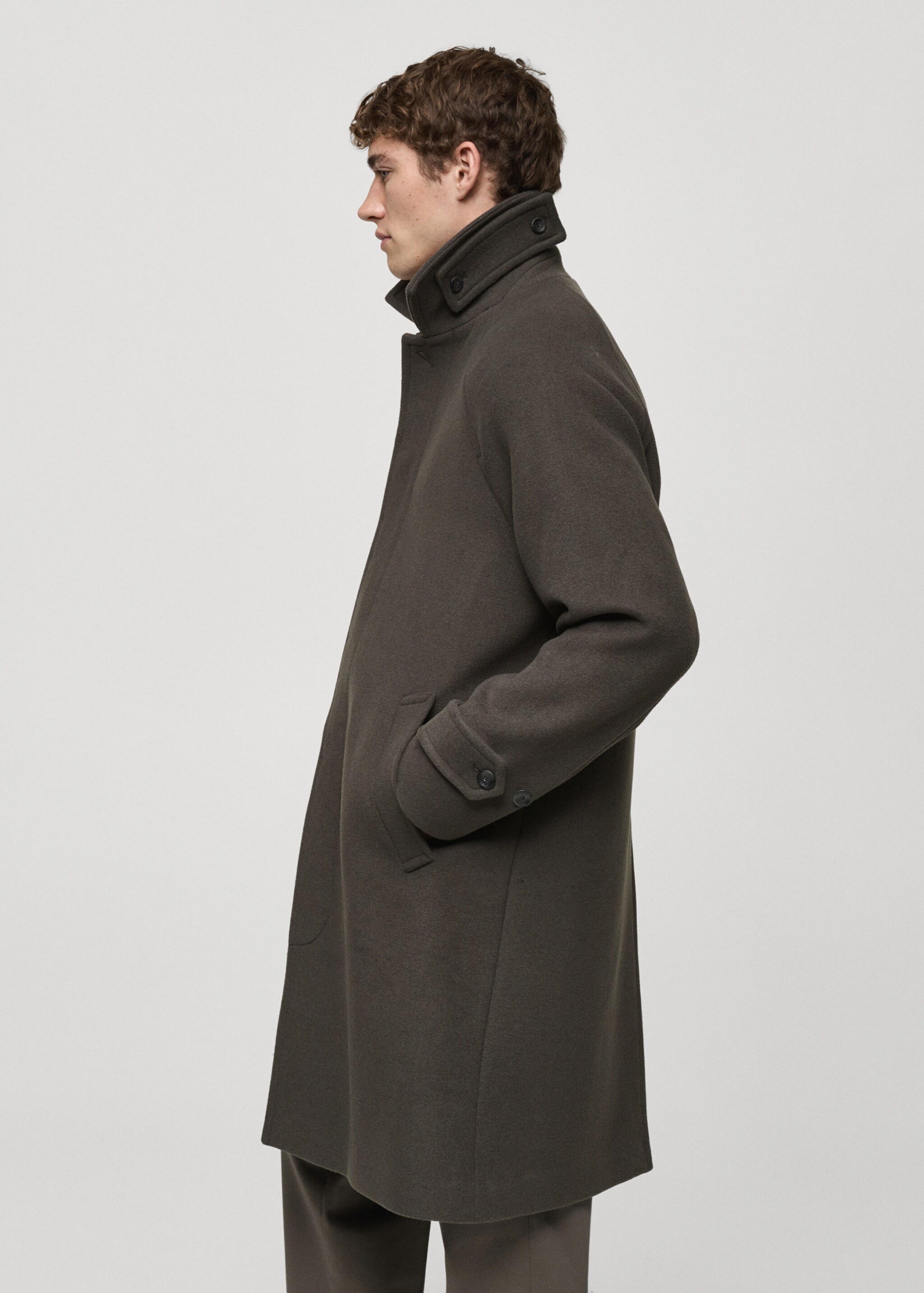 Long recycled wool coat - Details of the article 2, Khaki. Ref: 87020576-00.