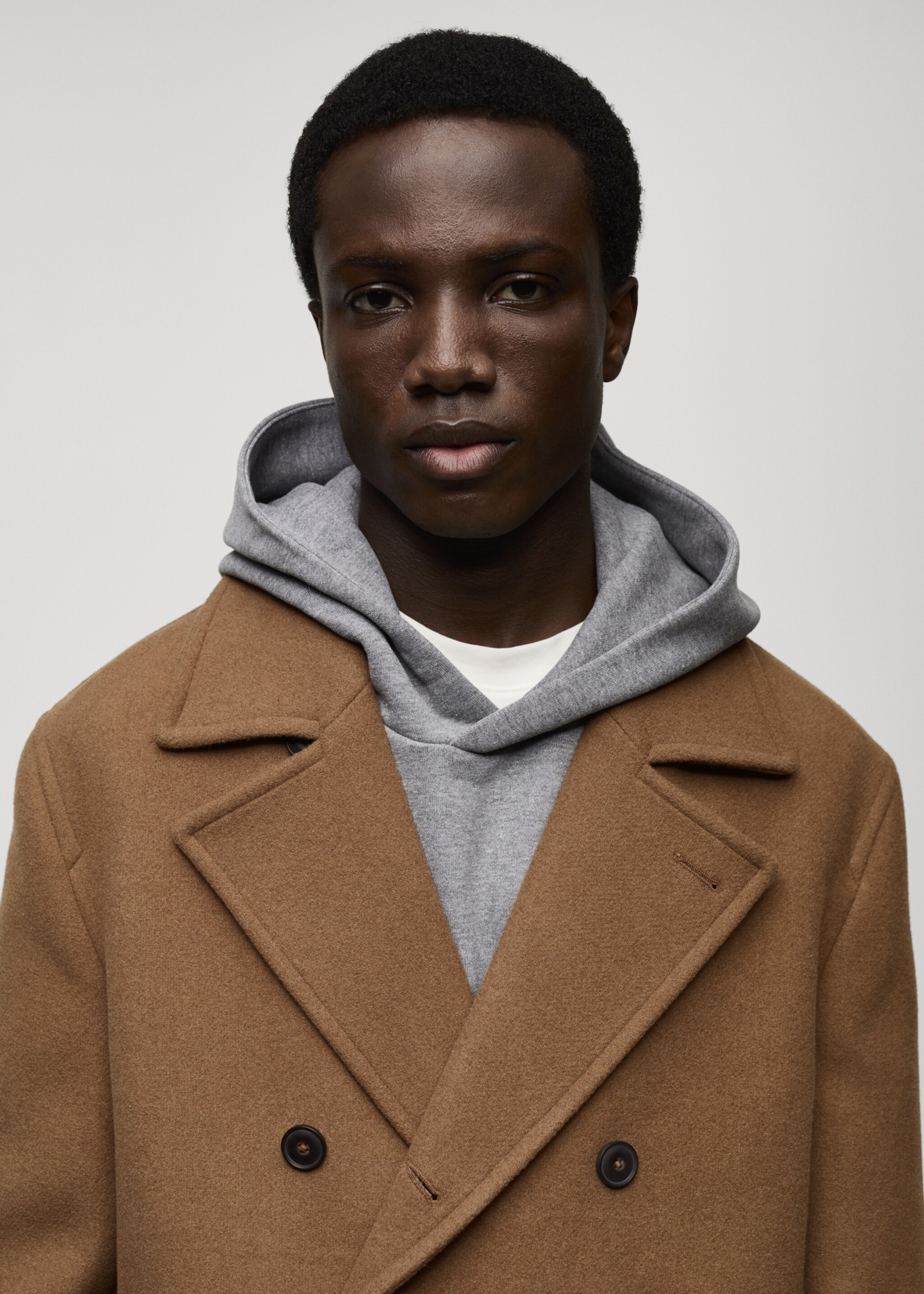 Wool double-breasted coat - Details of the article 1, Medium Brown. Ref: 87020579-00.