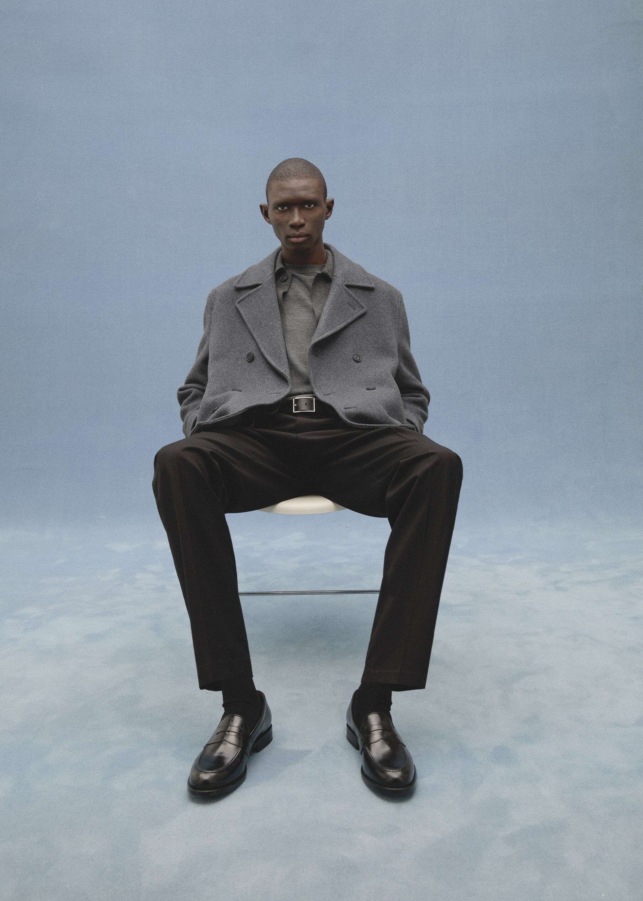 Abrigo lana cruzado - Detalle del artículo 5, Gris medio vigoré. Ref: 87020579-00.