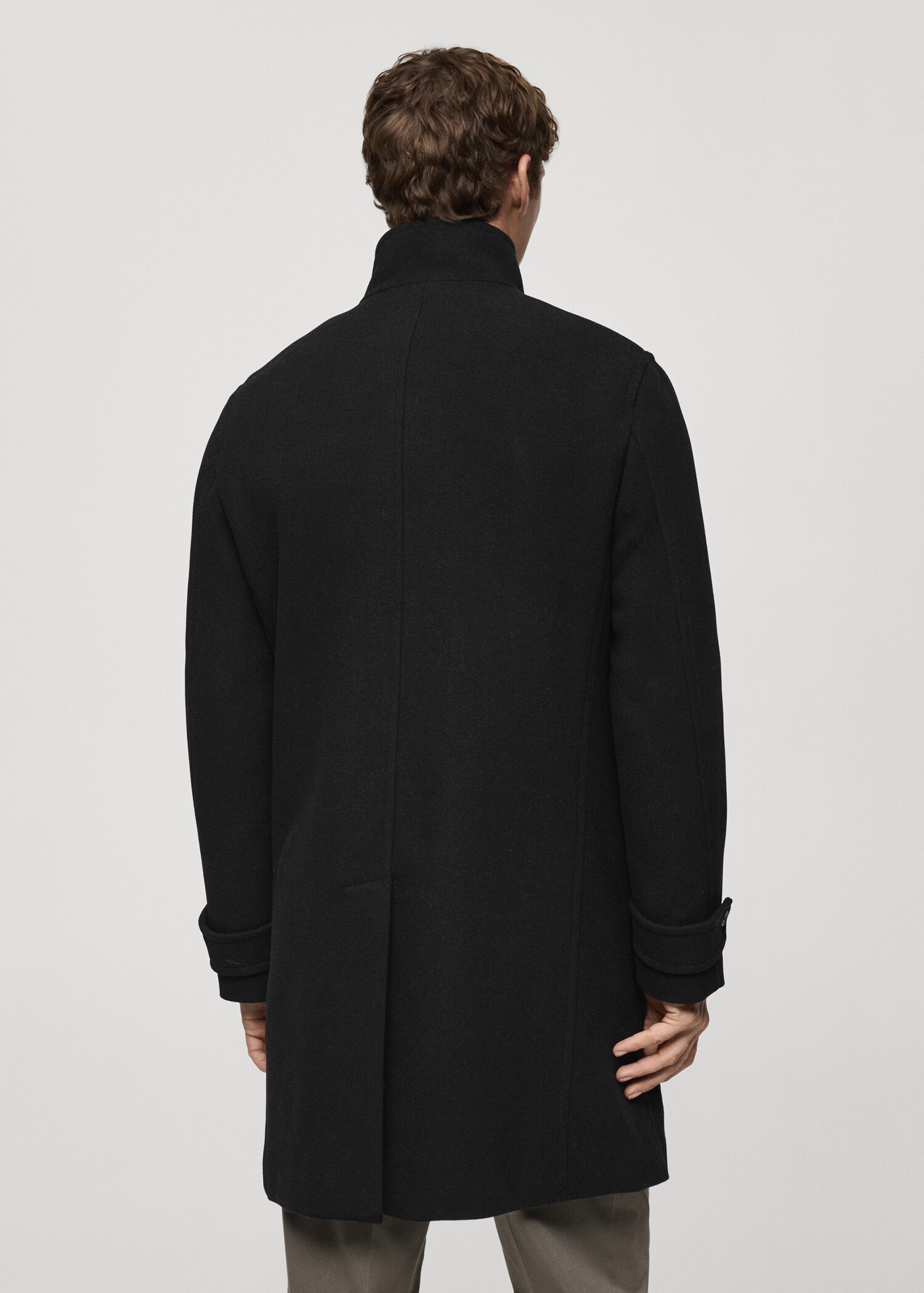 Quilted wool inner coat - Reverse of the article