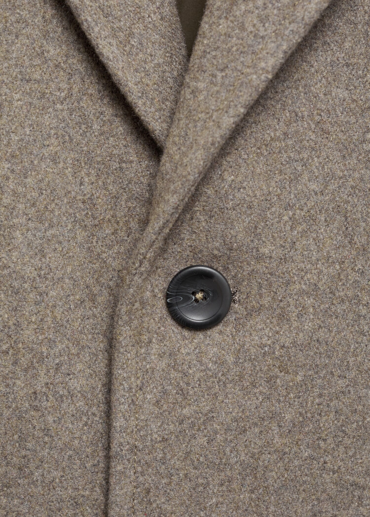 Wollmantel mit gestepptem Innenfutter - Detail des Artikels 8