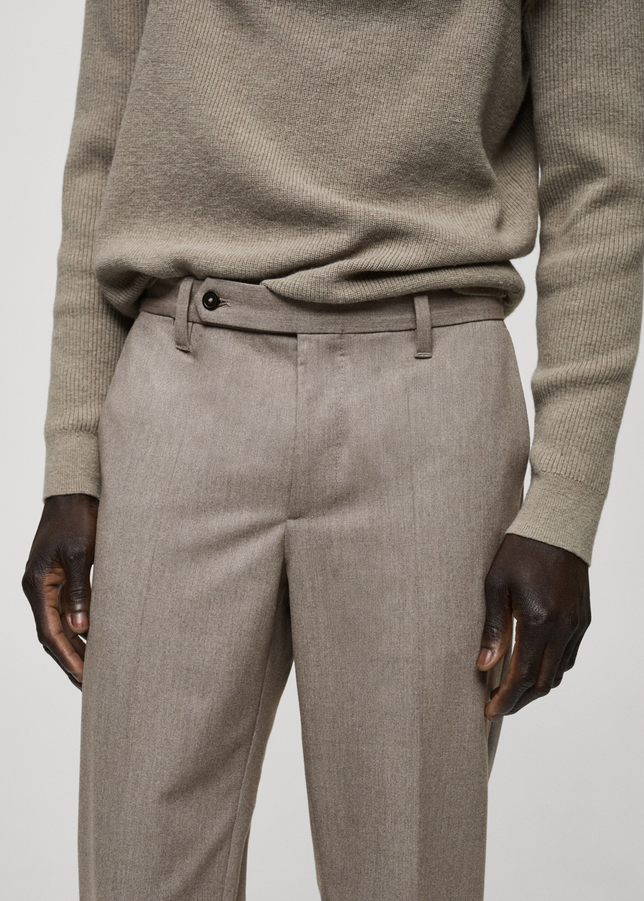 Pantalon flanelle regular-fit - Détail de l'article 1, Gris vison. Ref: 87020584-00.