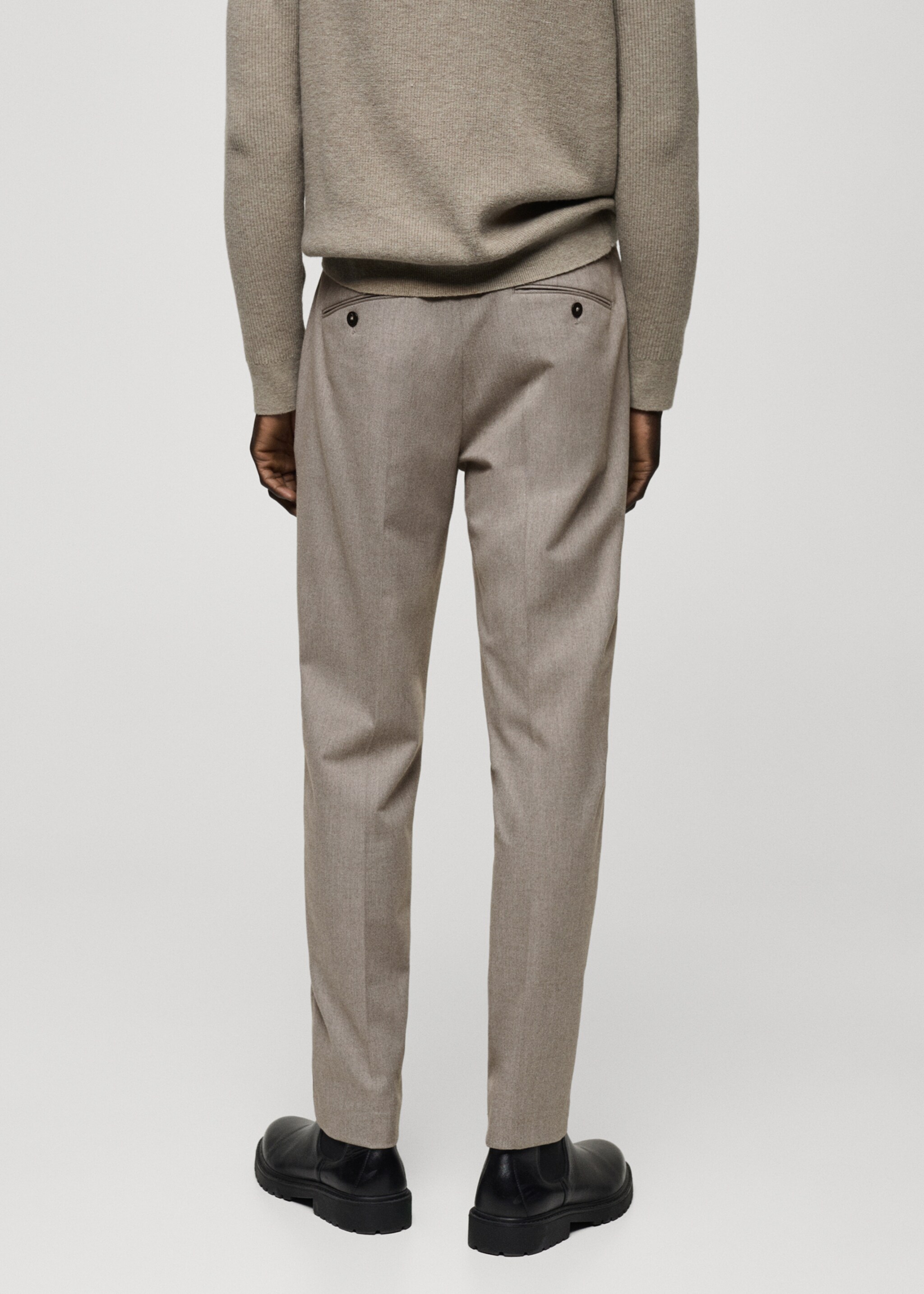 Pantalon flanelle regular-fit - Verso de l’article, Gris vison. Ref: 87020584-00.