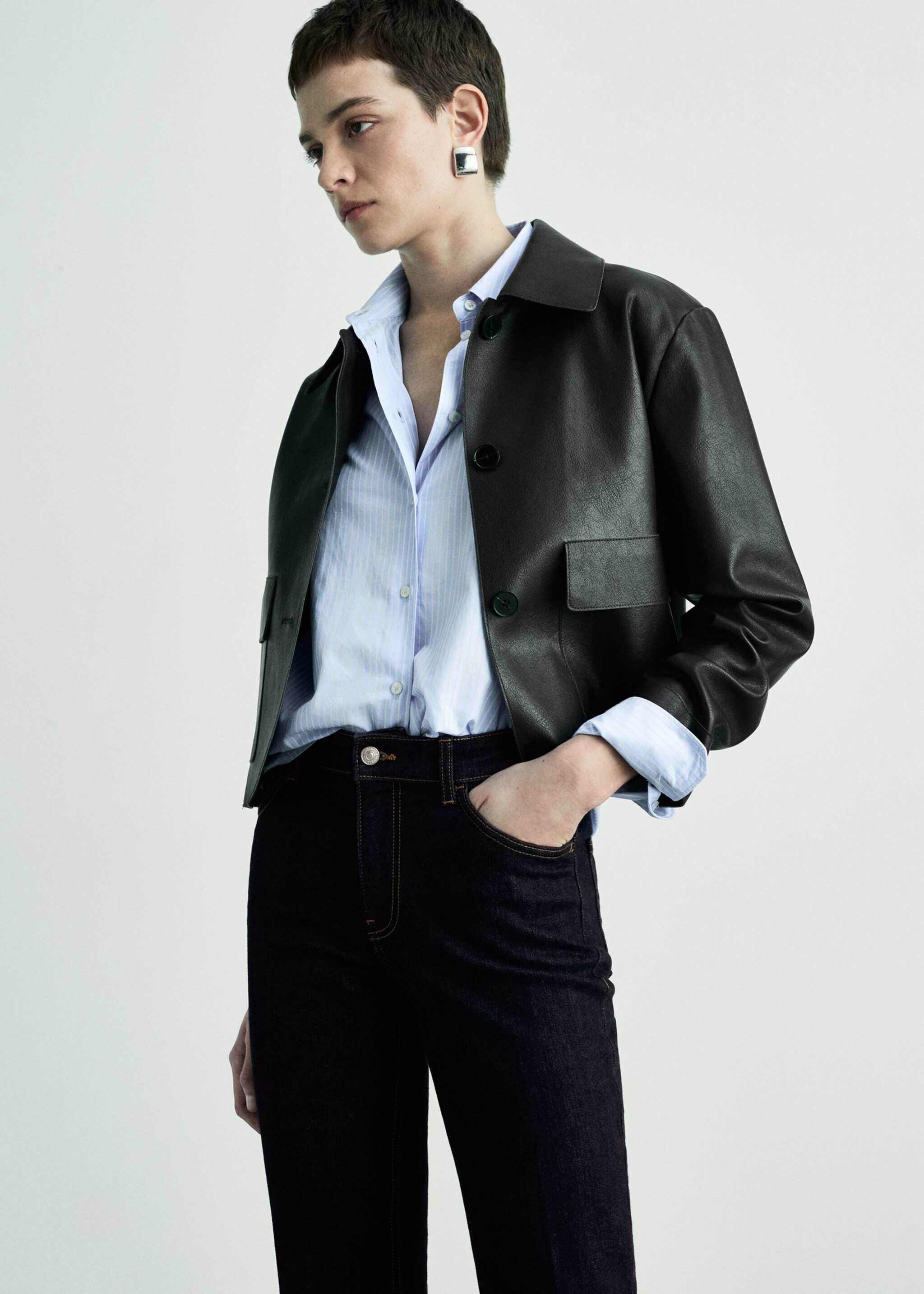 Flared rinse-wash jeans - Details of the article 1, Open Blue. Ref: 87020626-00.