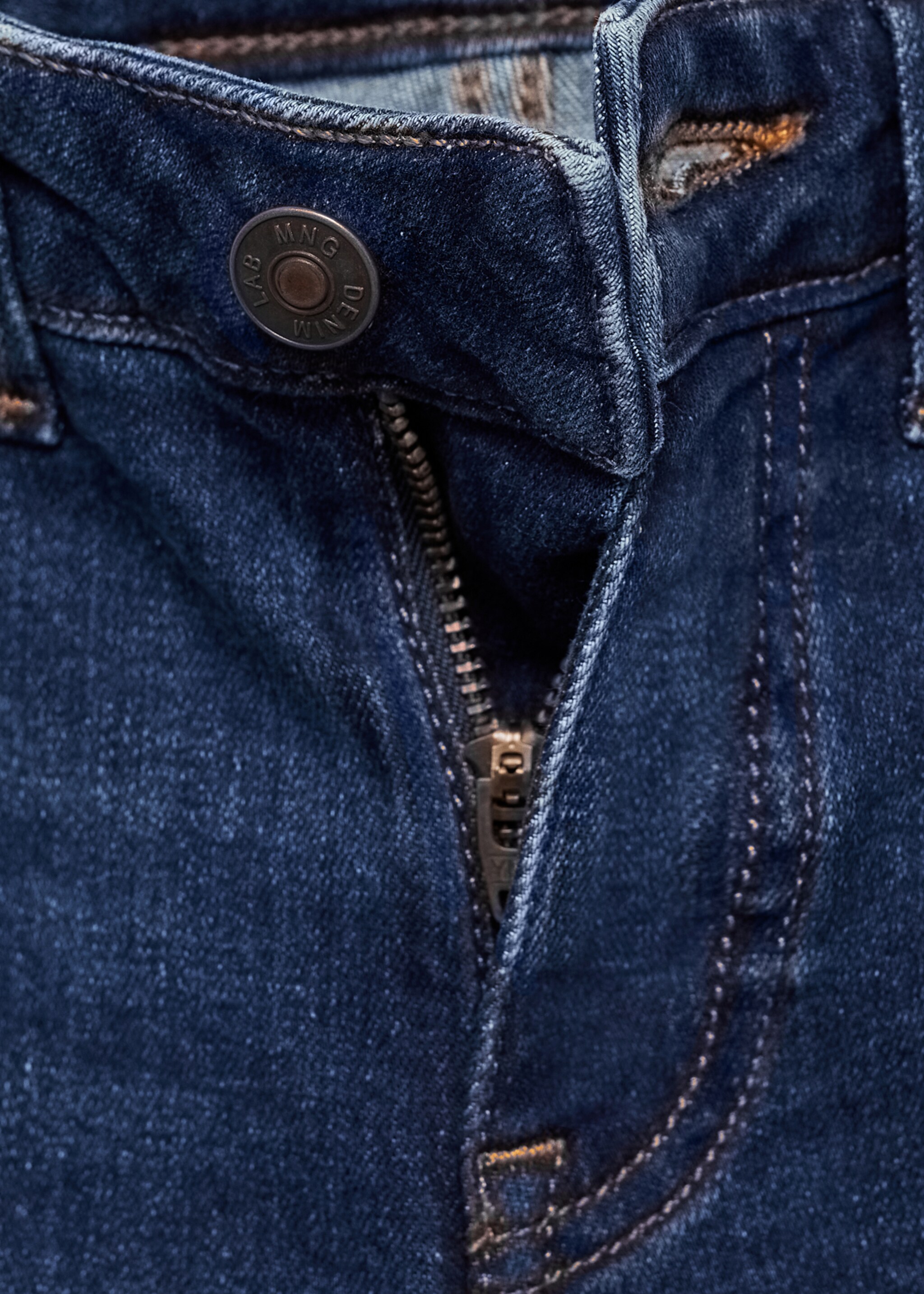 Skinny jeans - Details of the article 8, Dark Blue. Ref: 87020627-00.