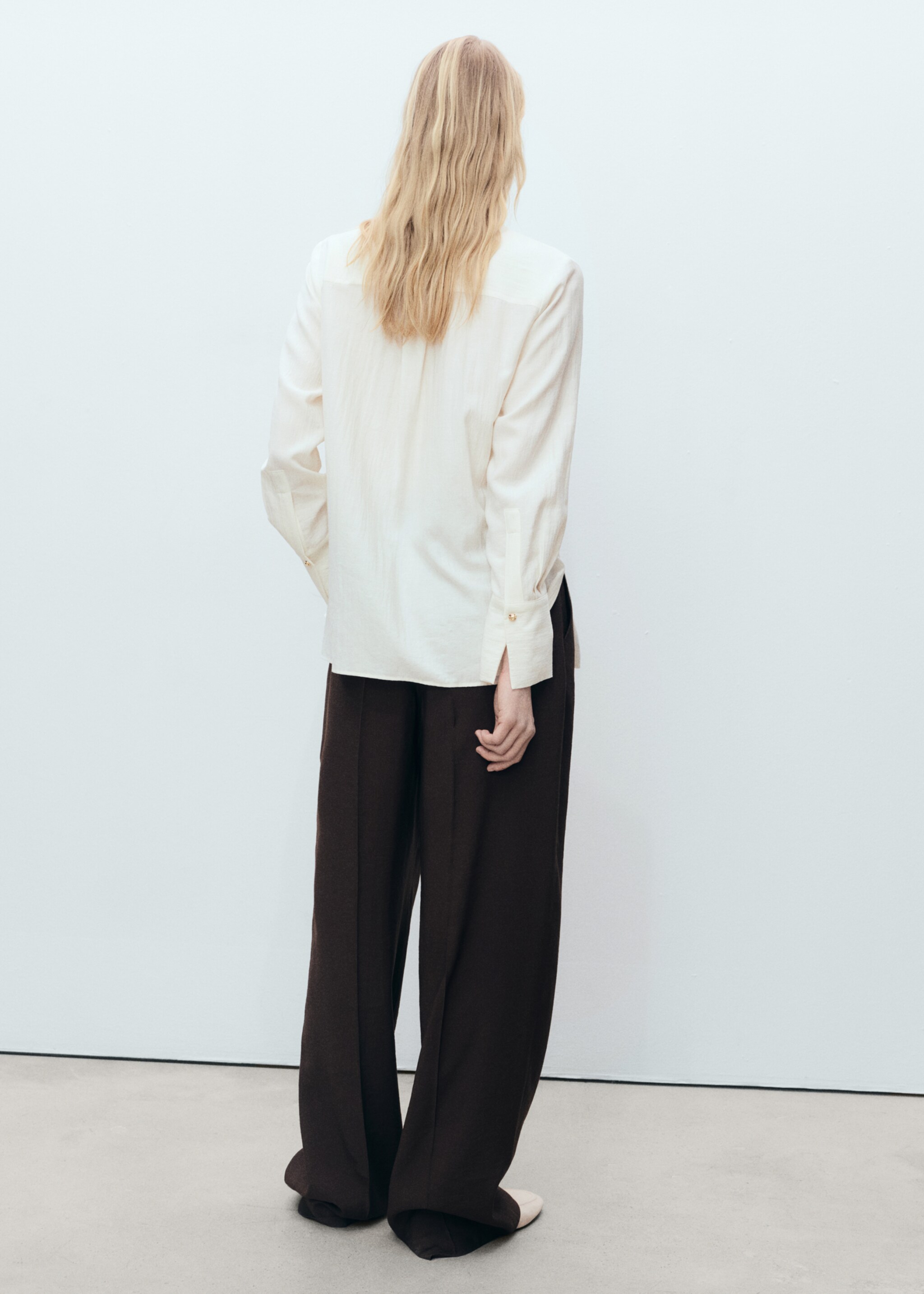 Fluid shirt with contrasting panel - Reverse of the article, Off White. Ref: 87020636-00.