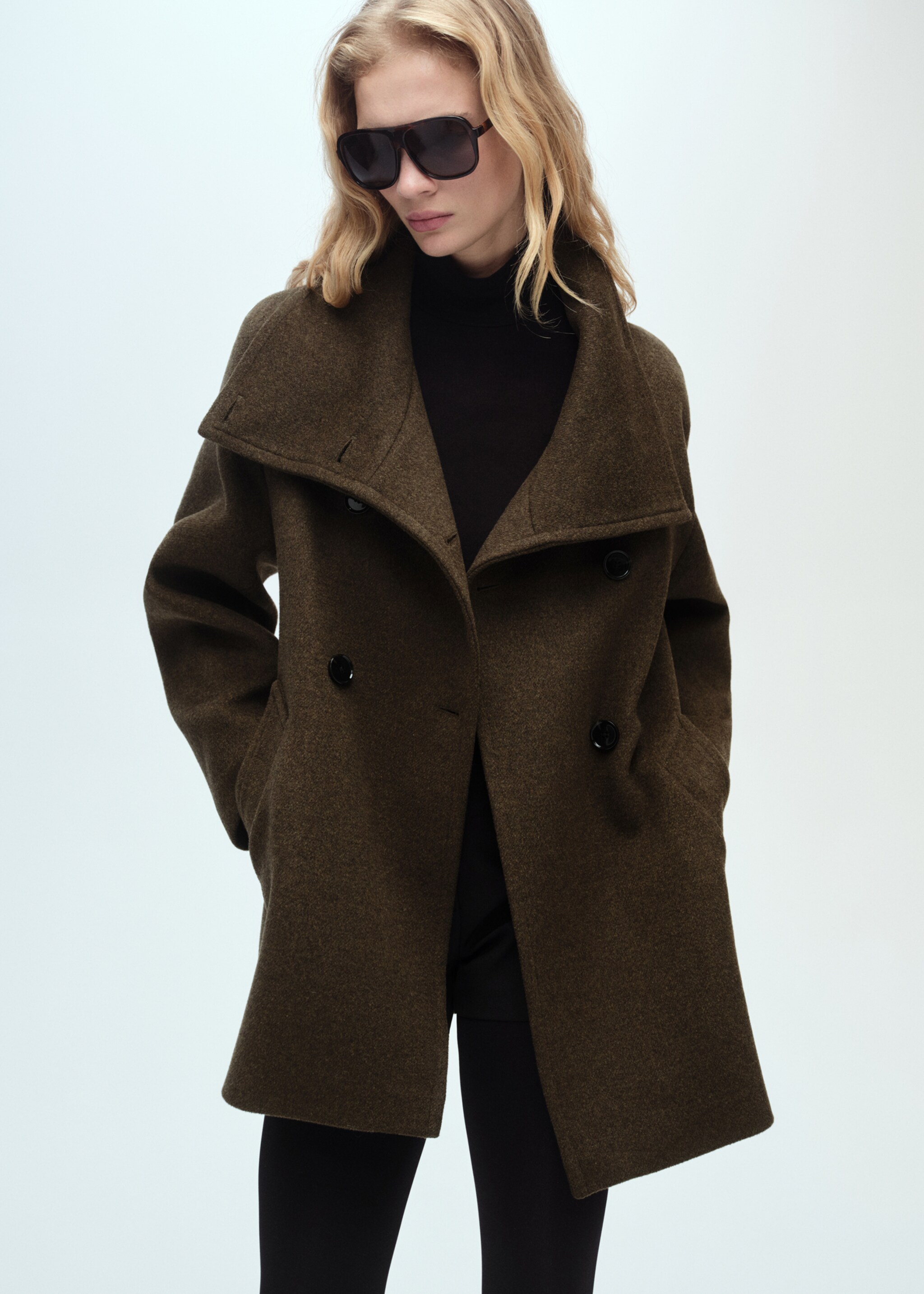 Vlněný midi kabát se šálovým límcem - Náhled ve středové rovině, Khaki. Ref: 87020641-00.