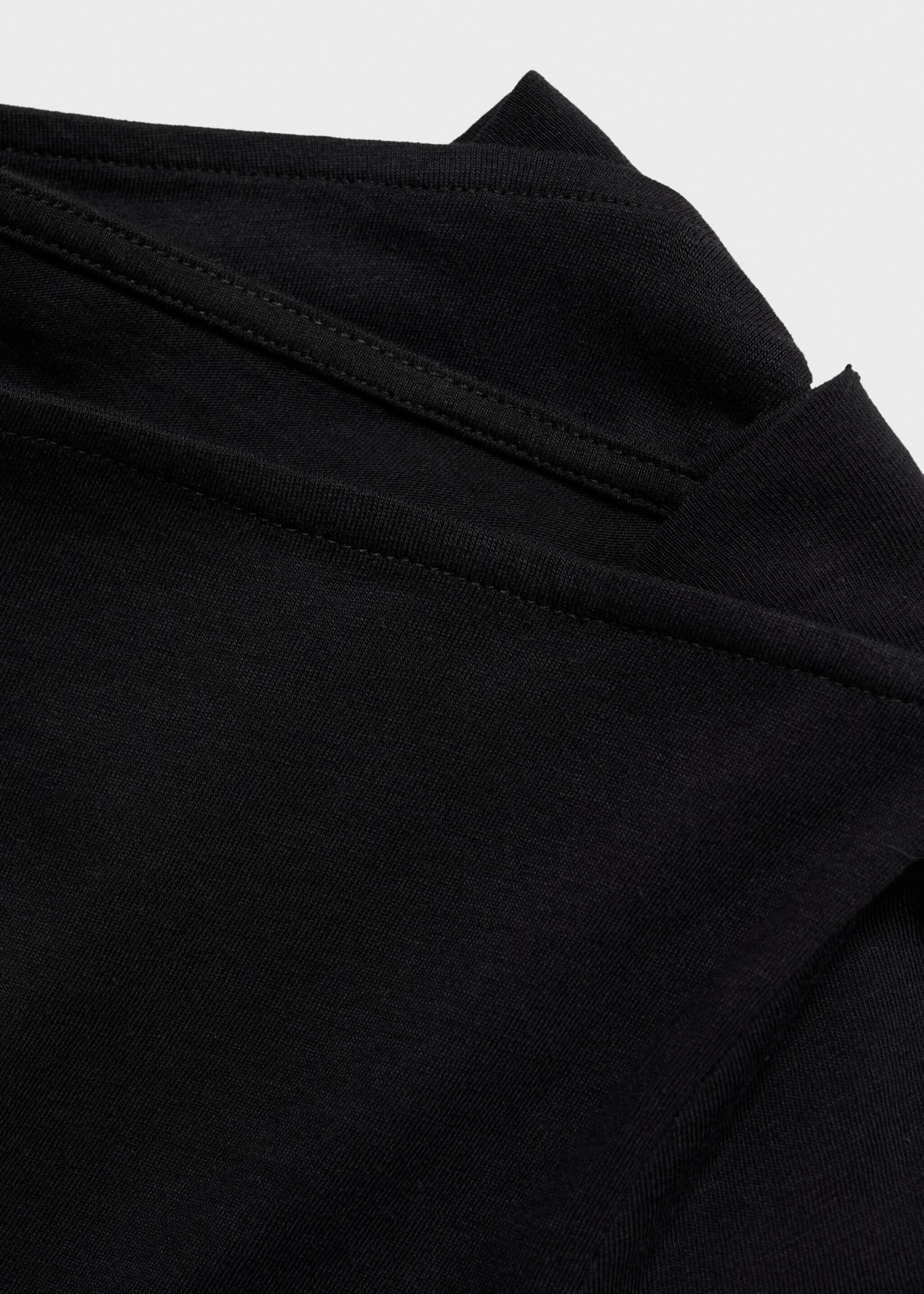 Cotton boat neck t-shirt - Details of the article 8, Black. Ref: 87020642-00.