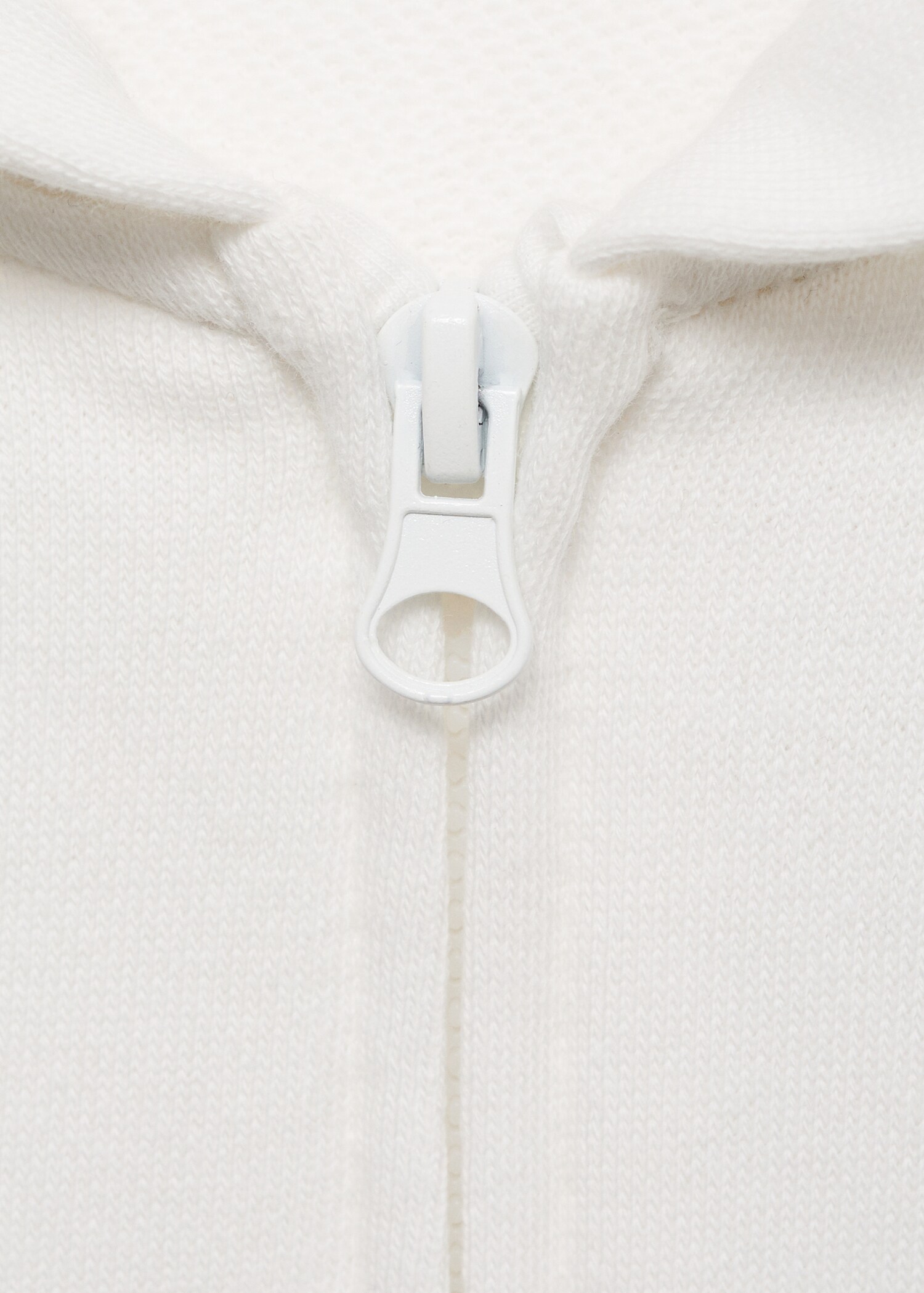 Hooded sweatshirt with ears - Details of the article 8