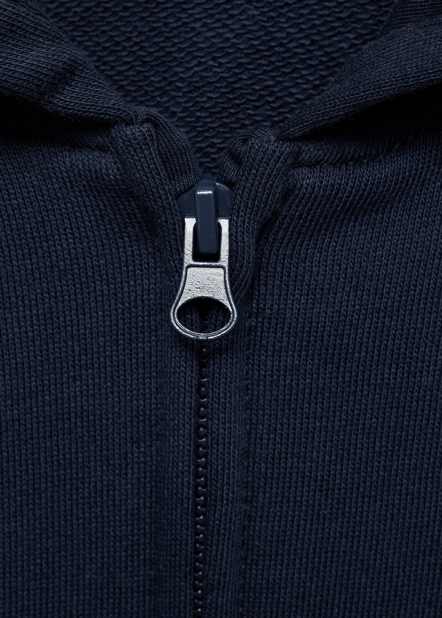 Hooded sweatshirt with ears - Details of the article 8