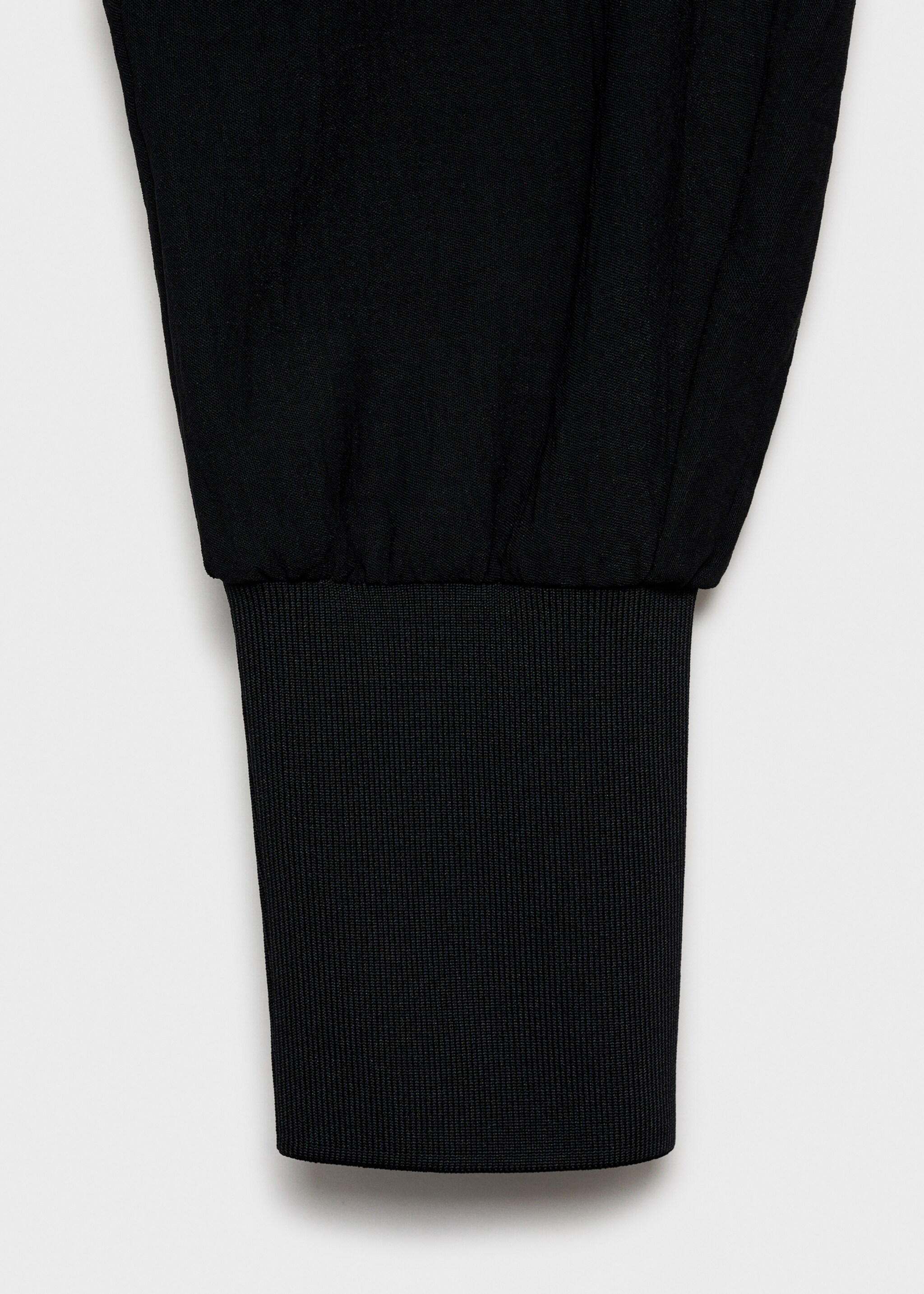 Oversized gebreid sweatshirt - Detail van het artikel 0, Zwart. Ref: 87021047-00.