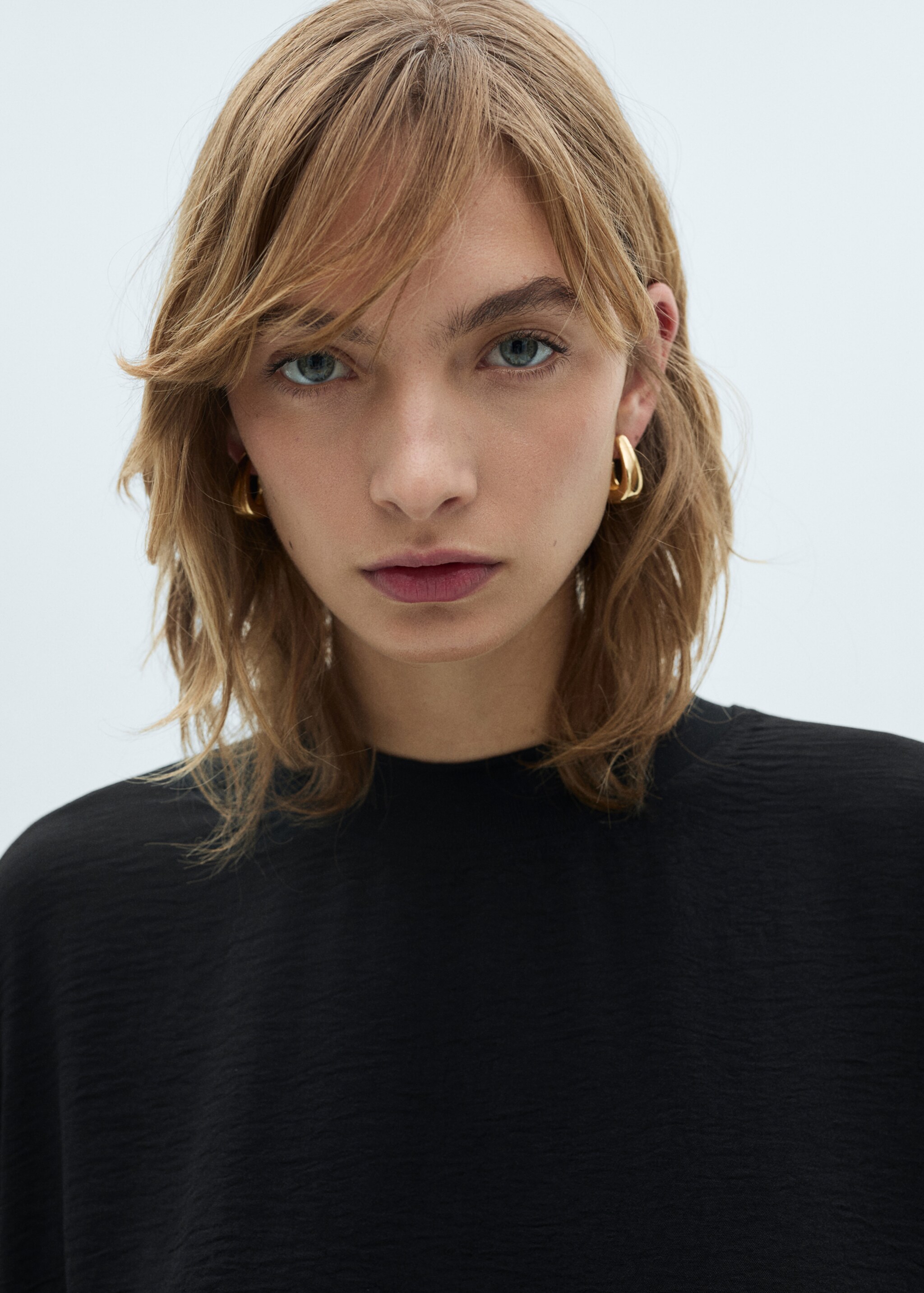 Oversized gebreid sweatshirt - Detail van het artikel 1, Zwart. Ref: 87021047-00.