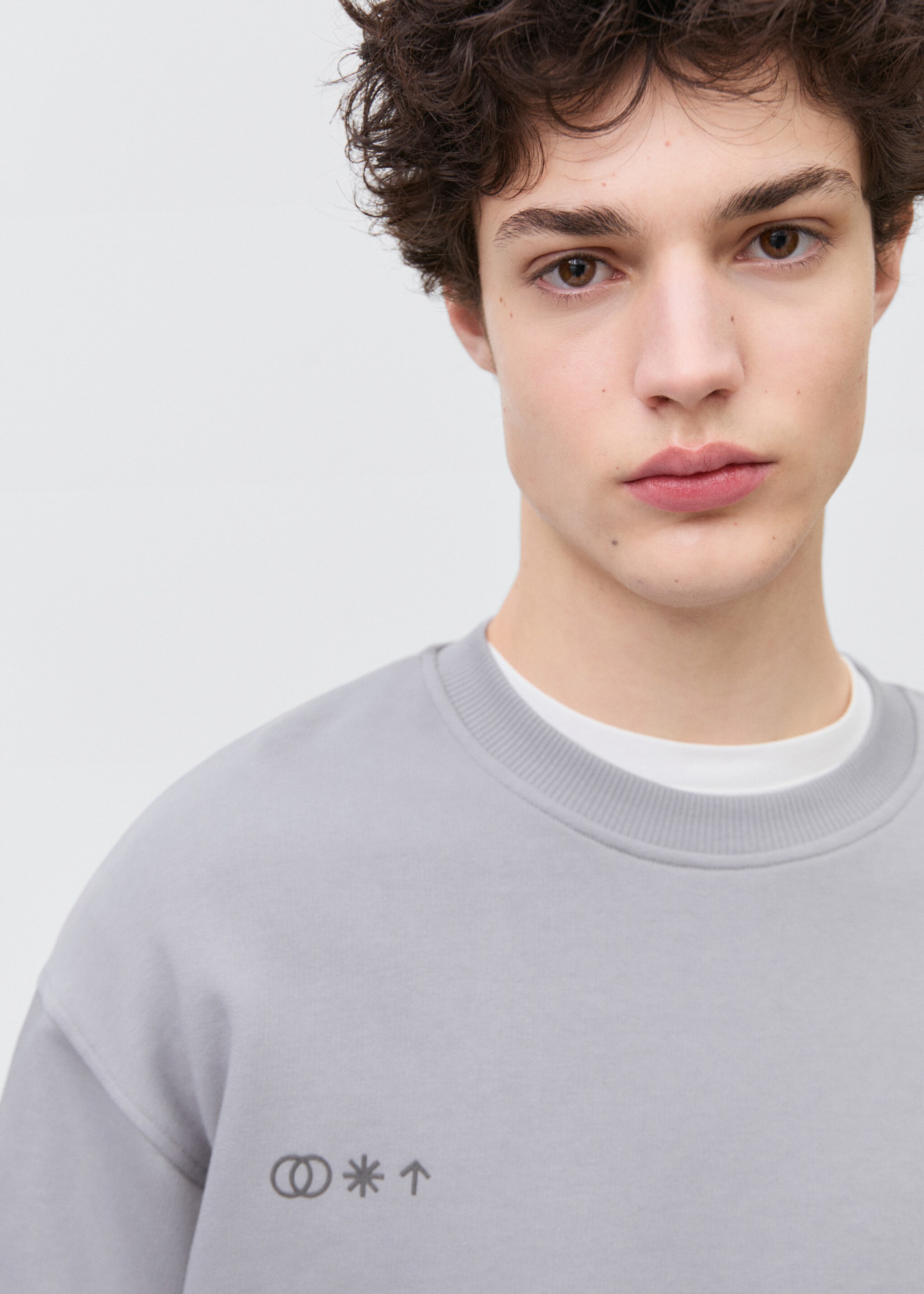 Sweater coton message - Détail de l'article 1, Bleu ciel. Ref: 87021061-00.