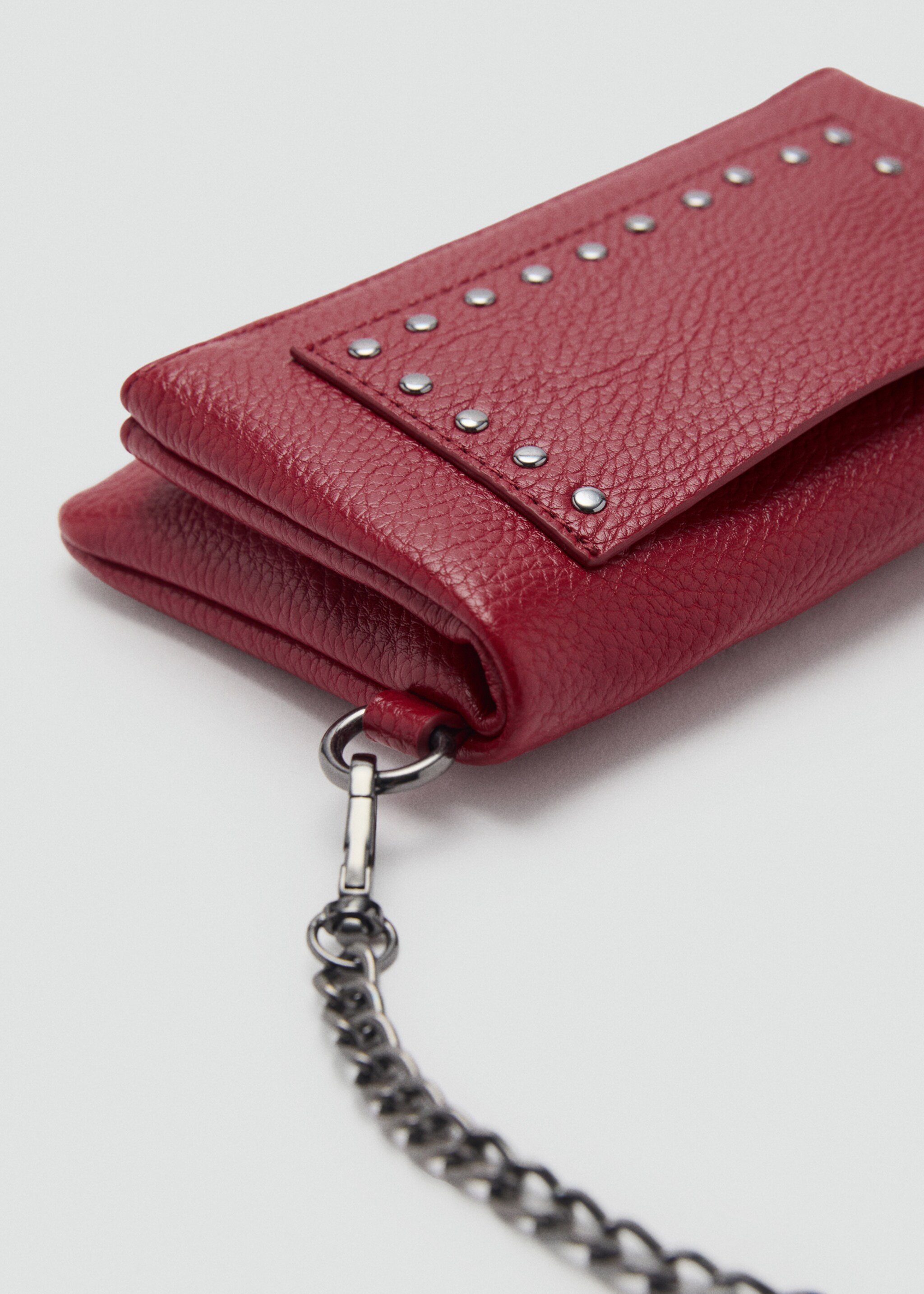 Chain envelope bag - Details of the article 2, Red. Ref: 87021522-00.