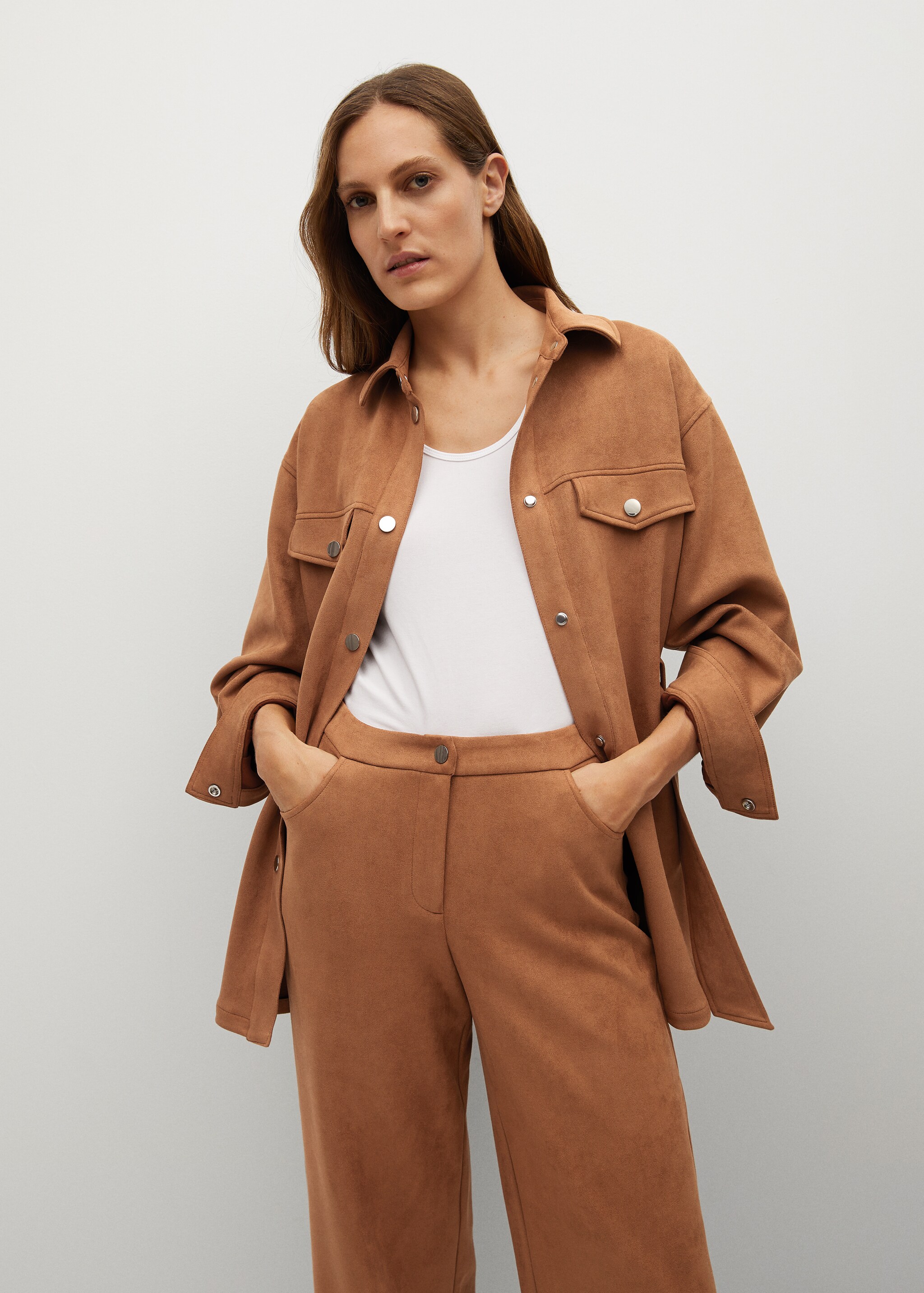 Leather-effect straight trousers - Details of the article 2